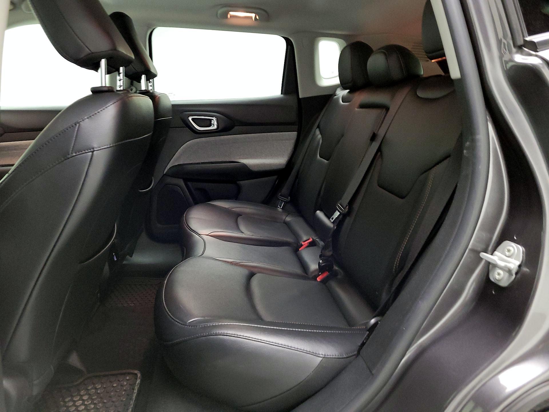 Thumbnail: 2022 Jeep Compass - 17