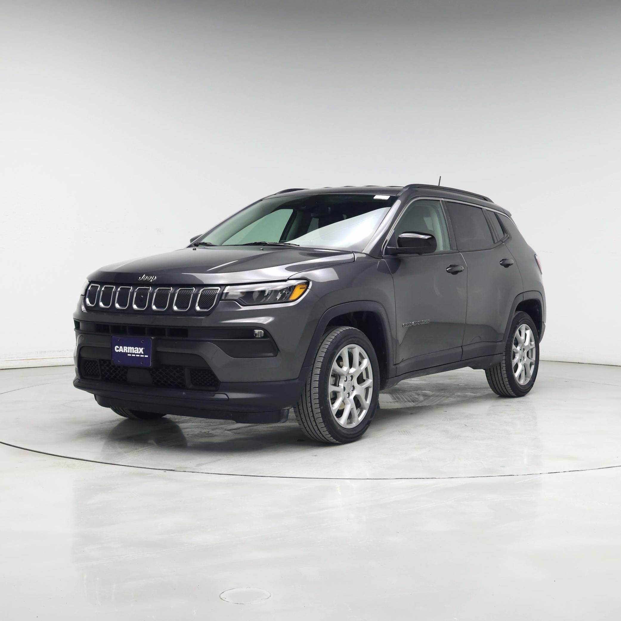 Thumbnail: 2022 Jeep Compass - 4