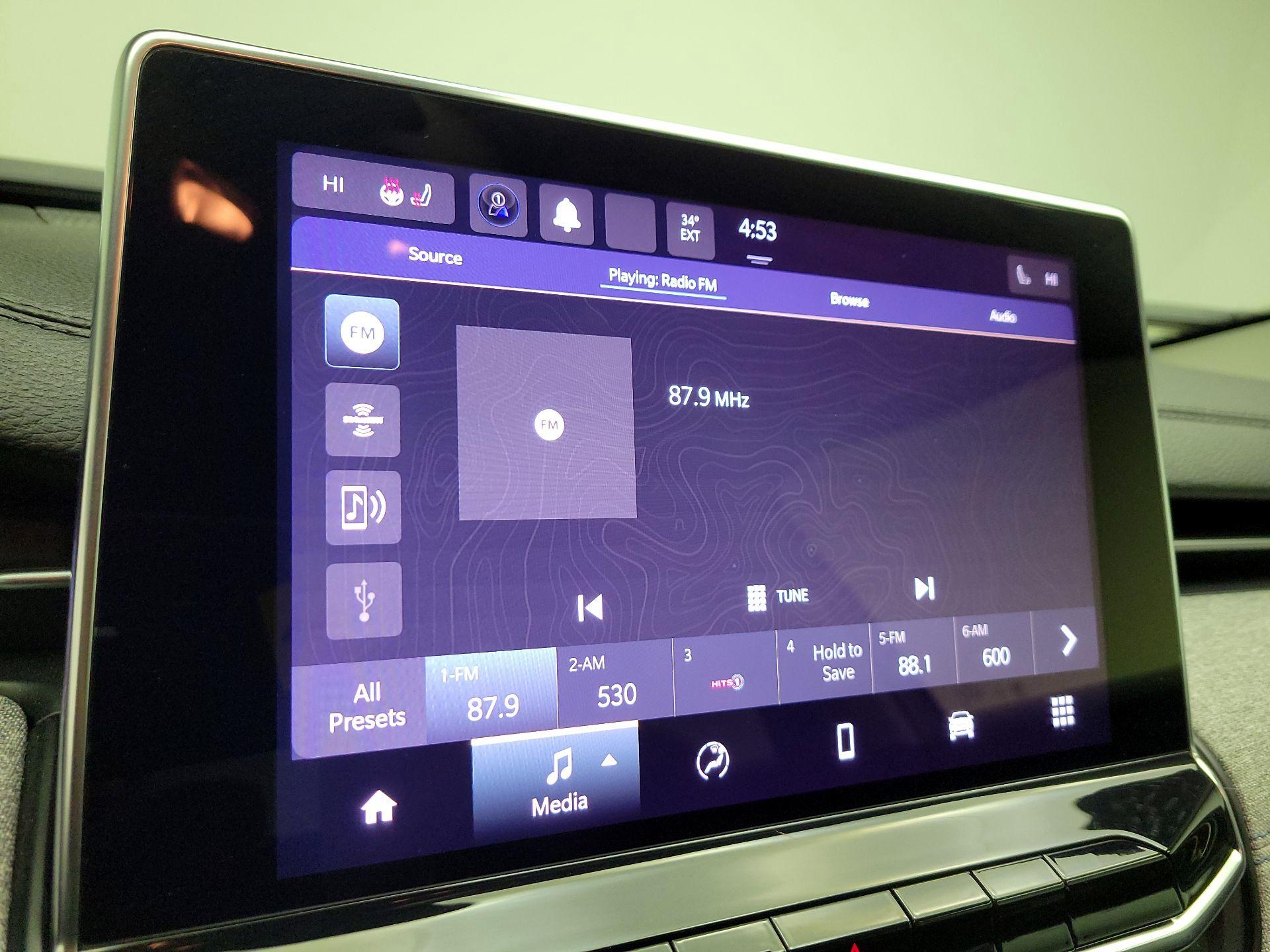 Thumbnail: 2022 Jeep Compass - 15