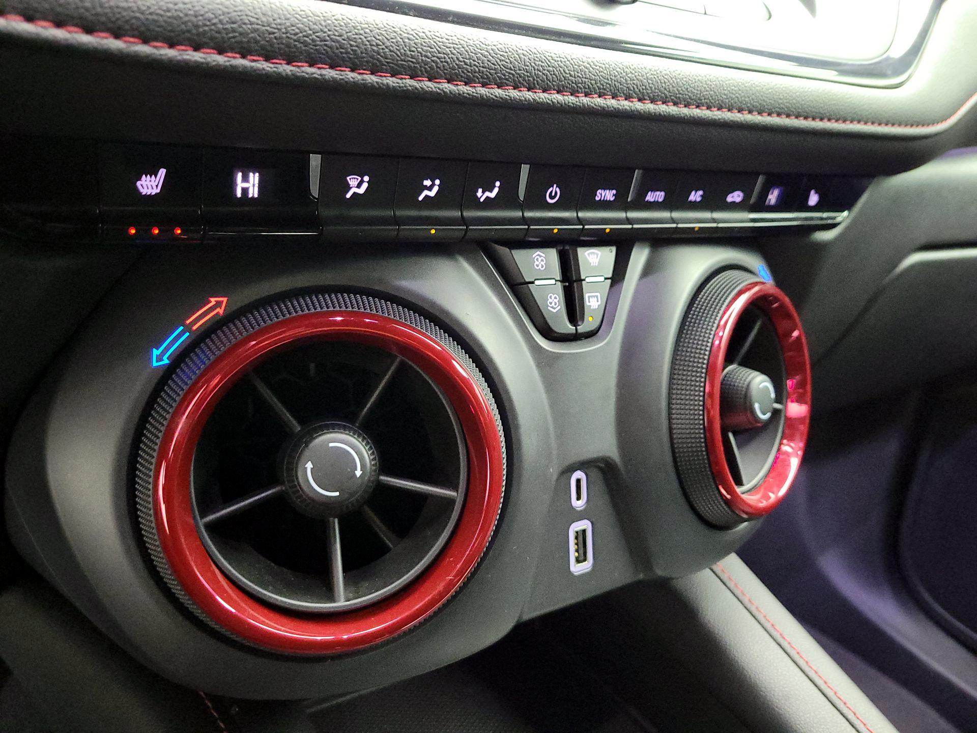 Thumbnail: 2020 Chevrolet Blazer - 16