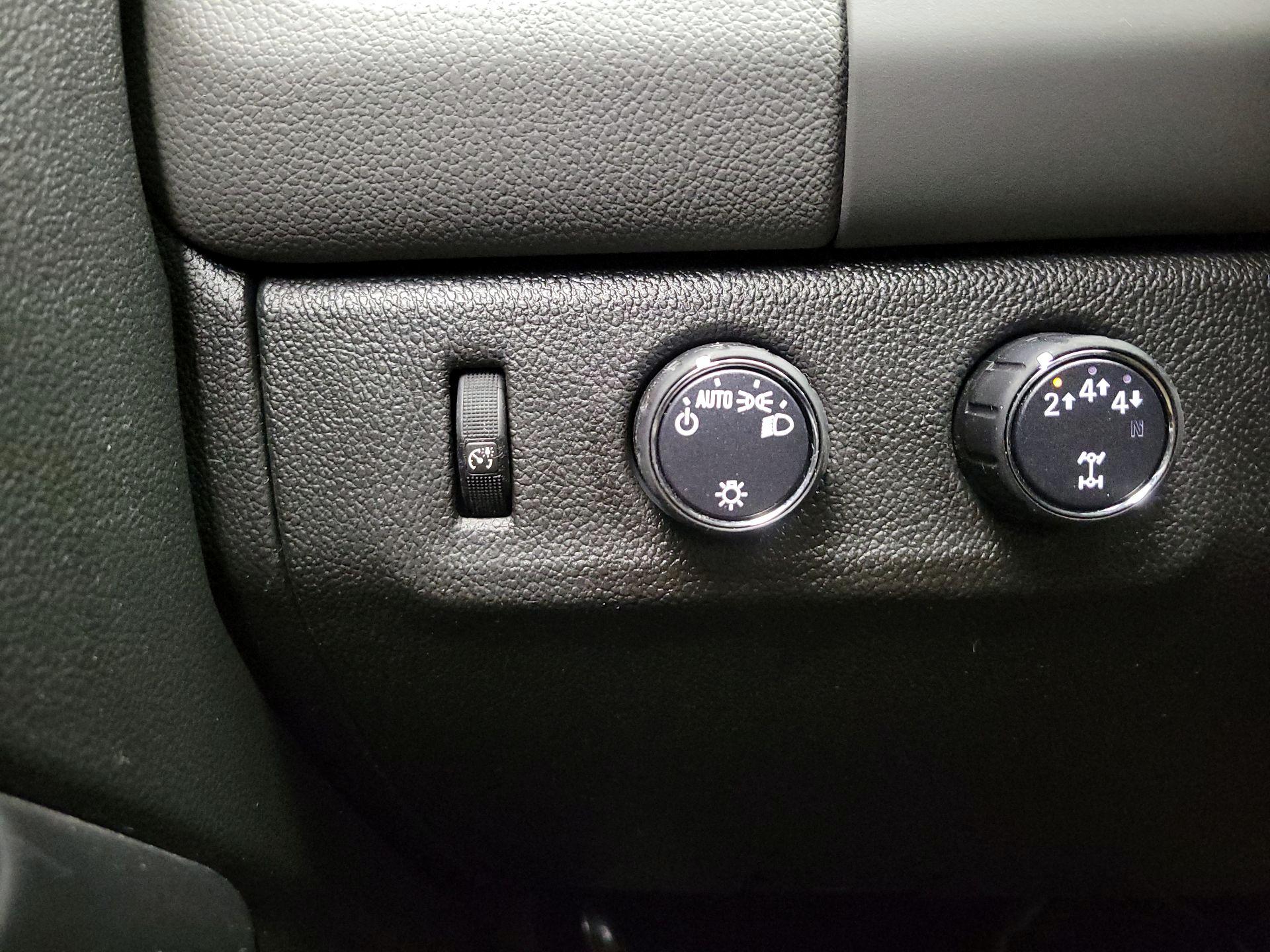 Thumbnail: 2020 Chevrolet Colorado - 13