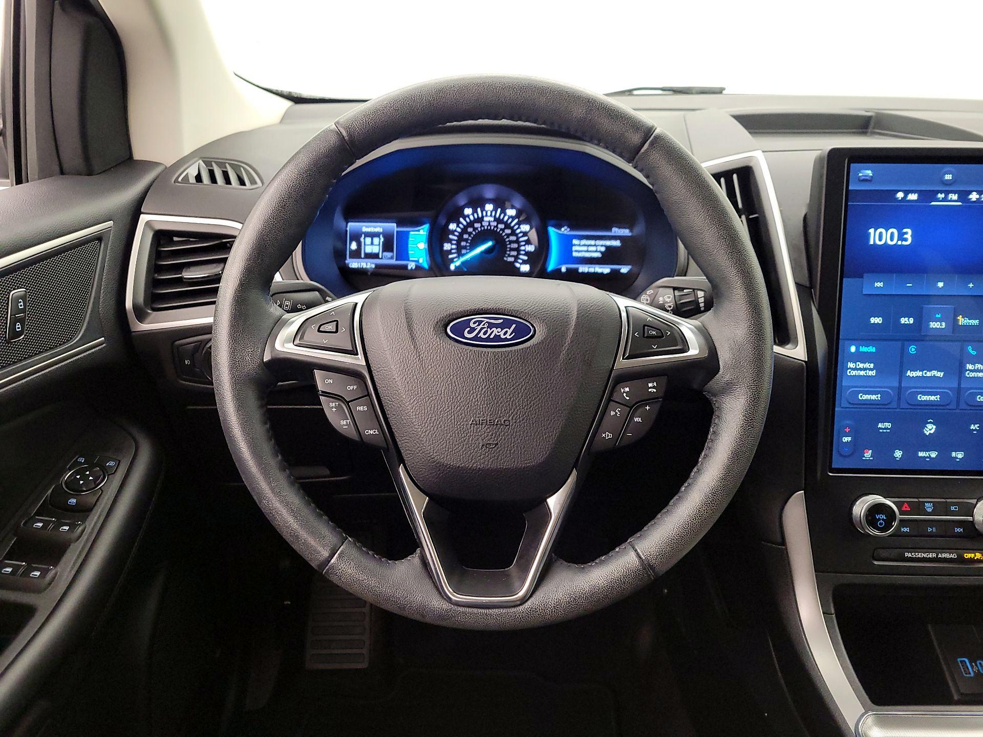 Thumbnail: 2022 Ford Edge - 10