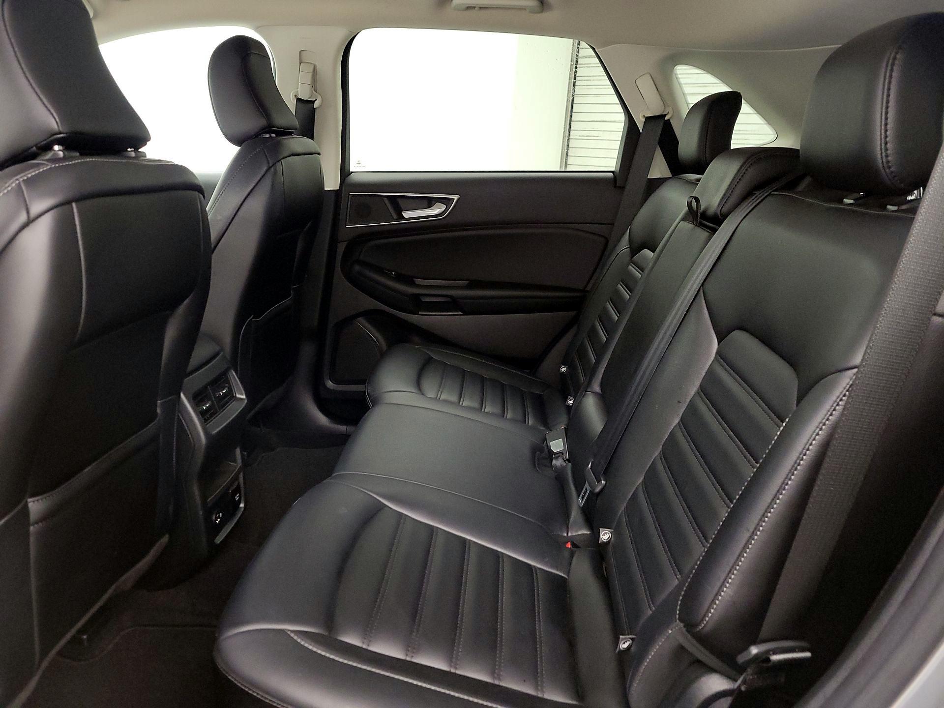 Thumbnail: 2022 Ford Edge - 19