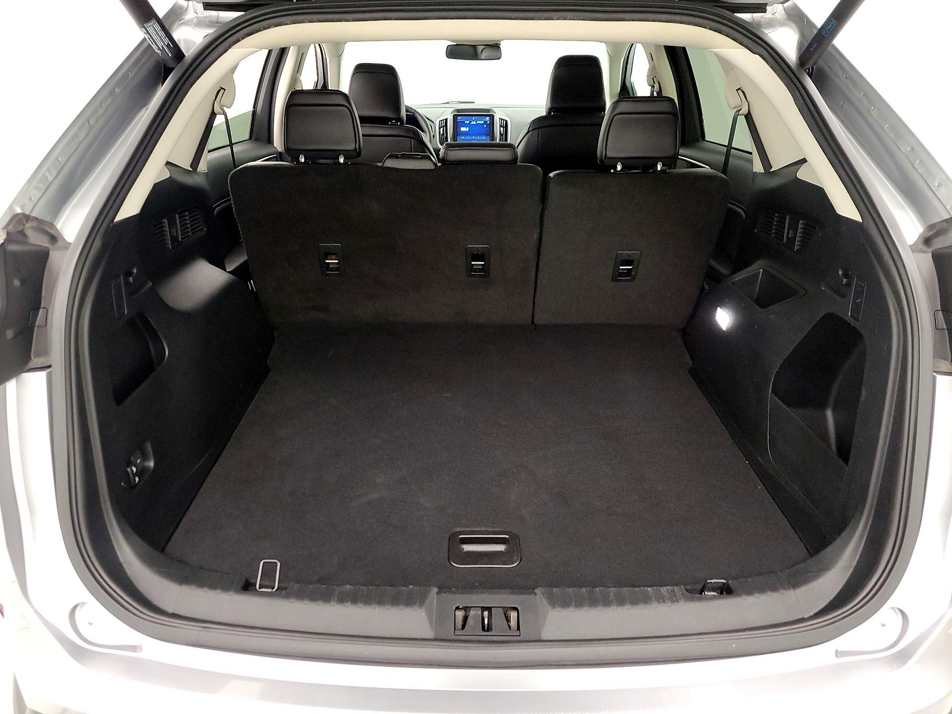 Thumbnail: 2022 Ford Edge - 20