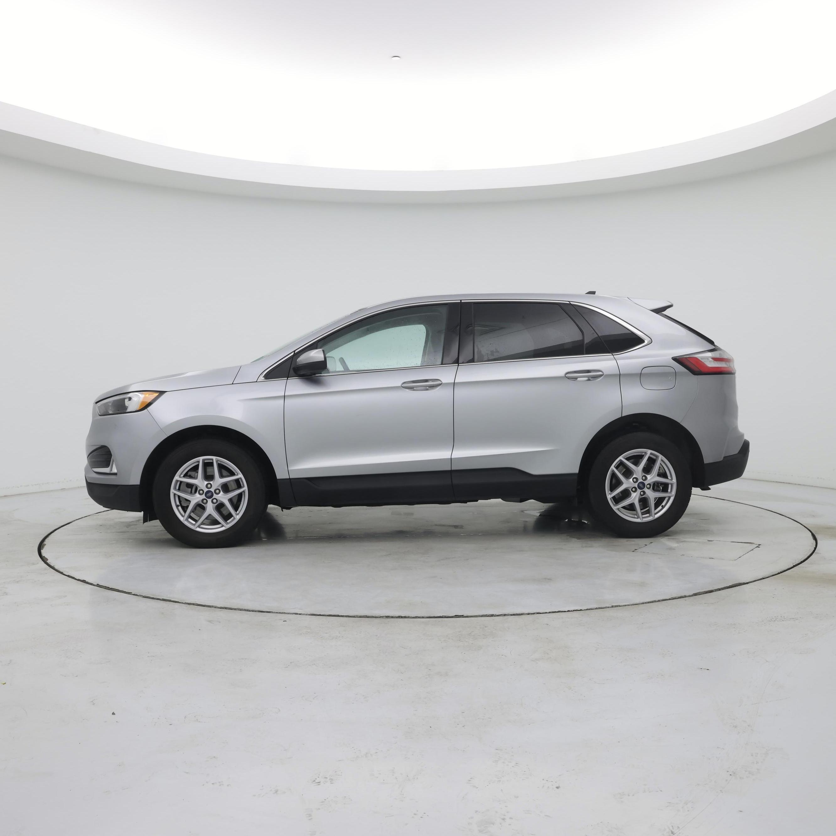 Thumbnail: 2022 Ford Edge - 3