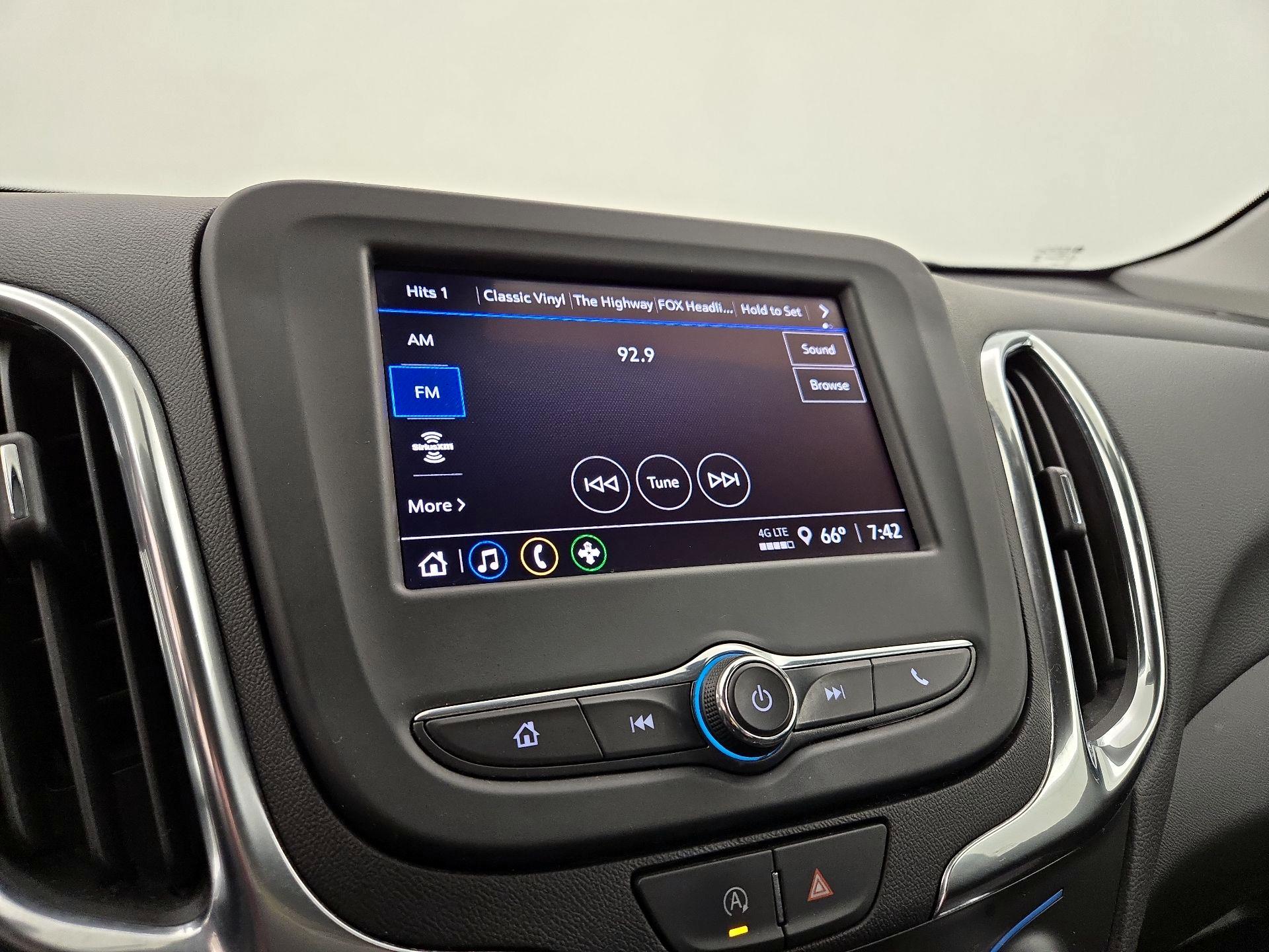 Thumbnail: 2023 Chevrolet Equinox - 15