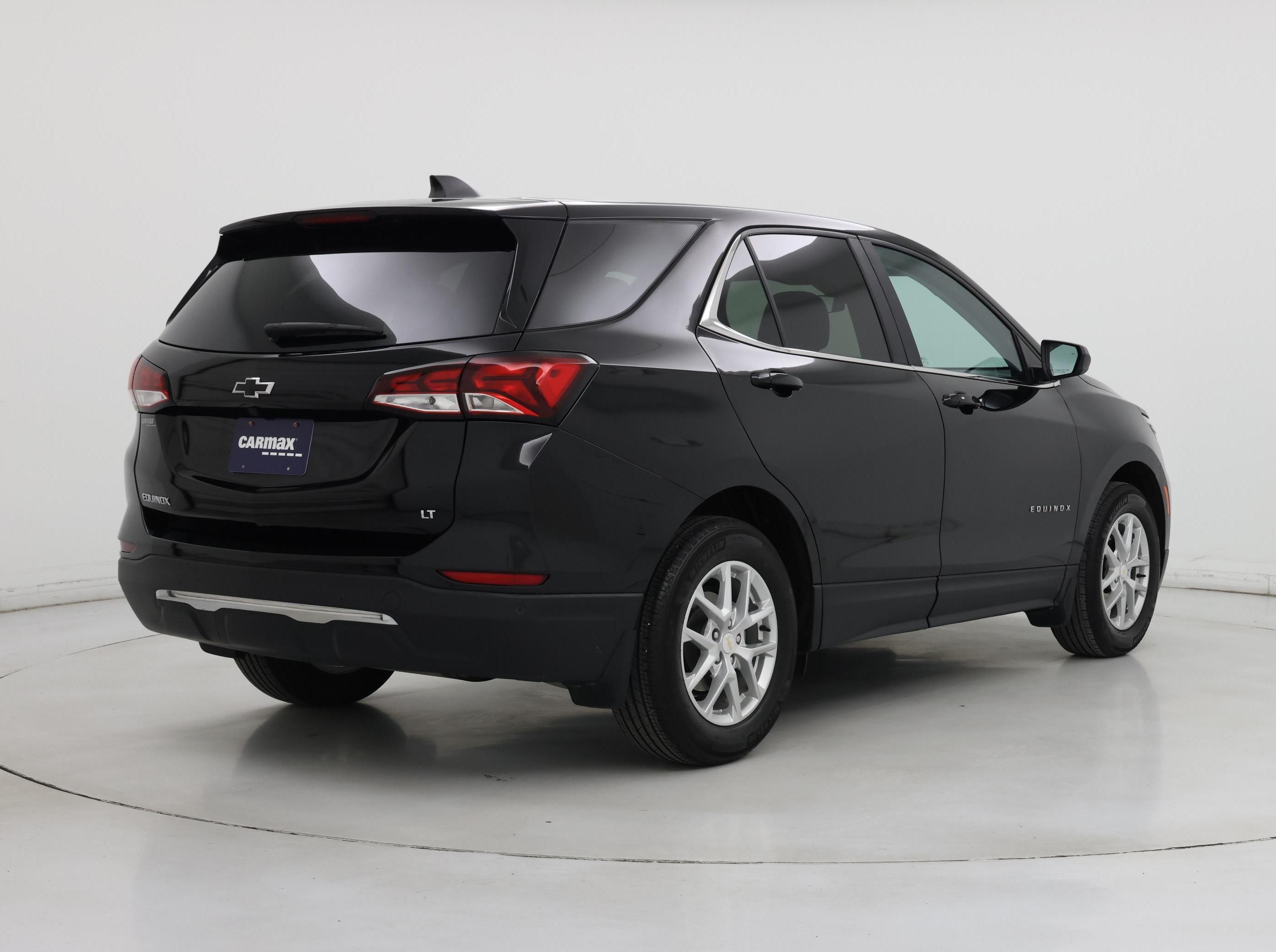 Thumbnail: 2023 Chevrolet Equinox - 8