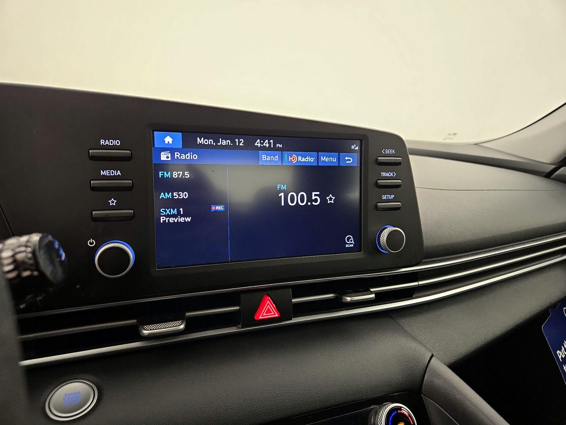 Thumbnail: 2023 Hyundai Elantra - 15