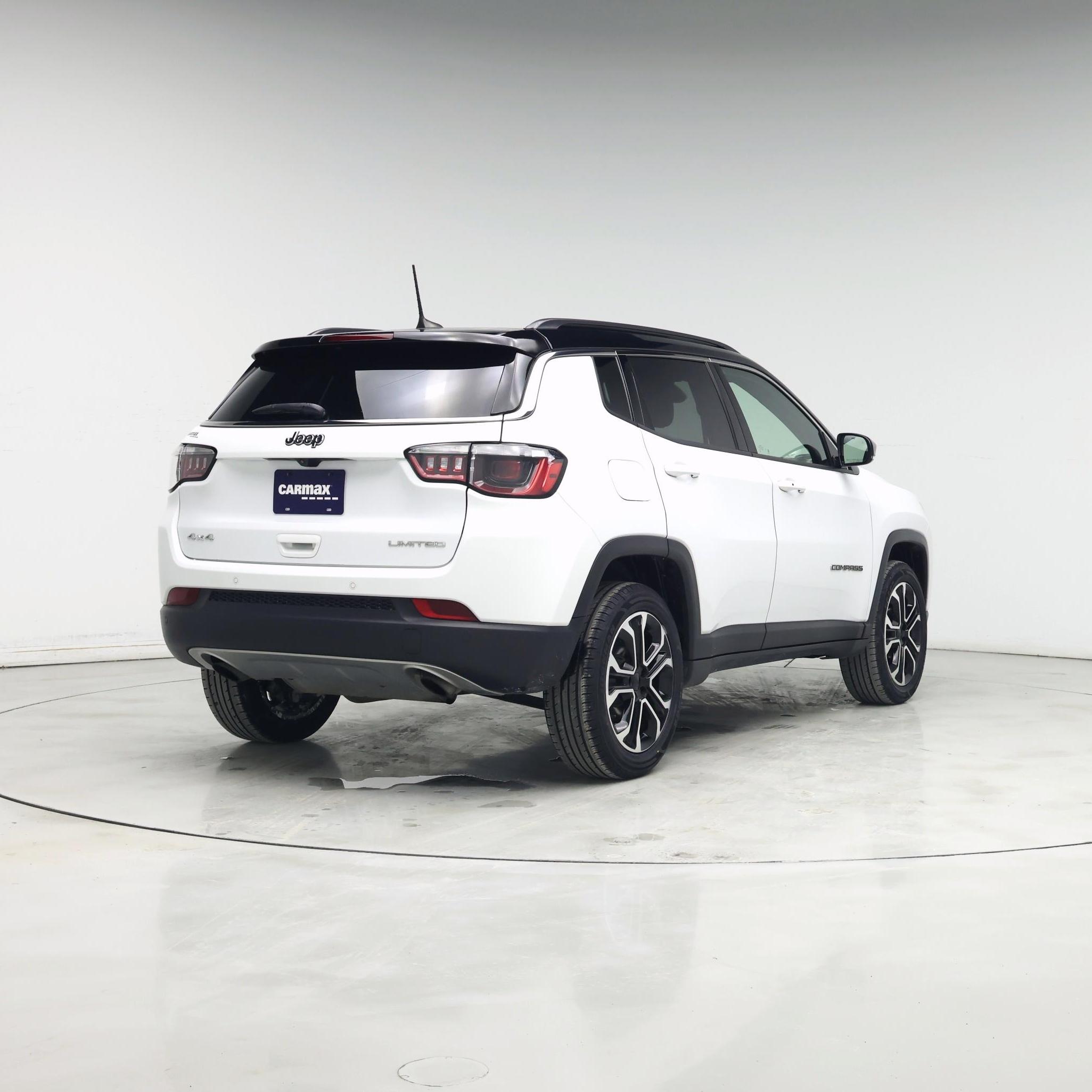 Thumbnail: 2023 Jeep Compass - 8