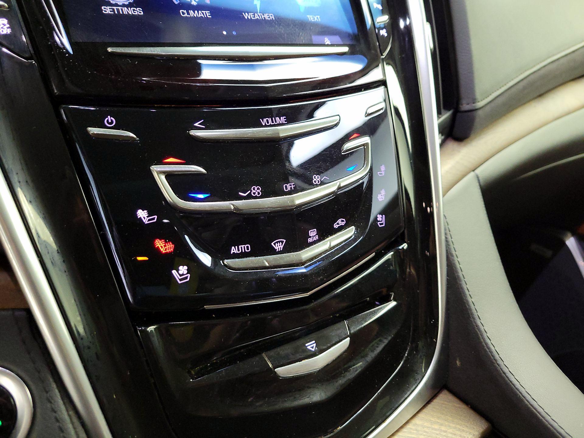 Thumbnail: 2020 Cadillac Escalade - 14