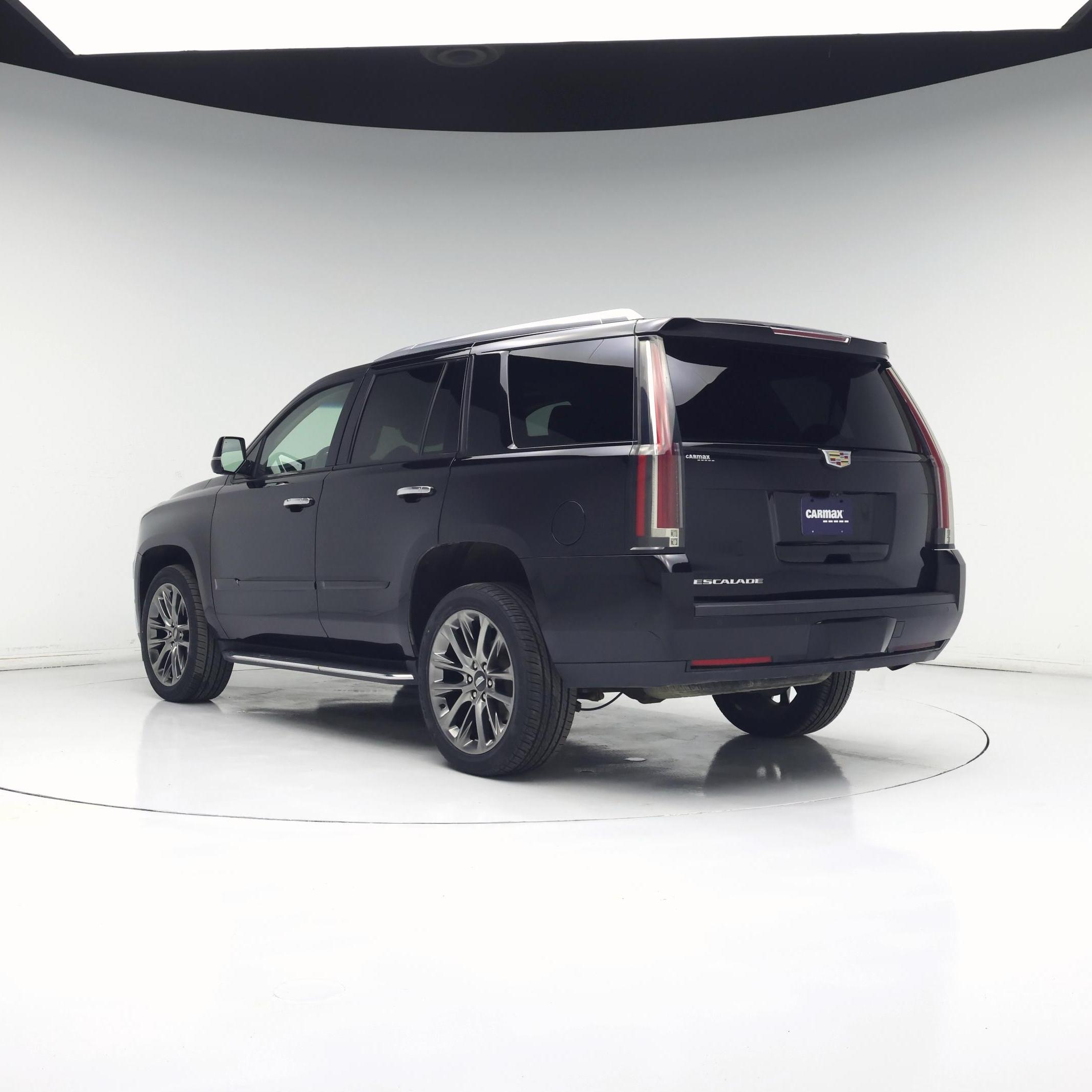 Thumbnail: 2020 Cadillac Escalade - 2