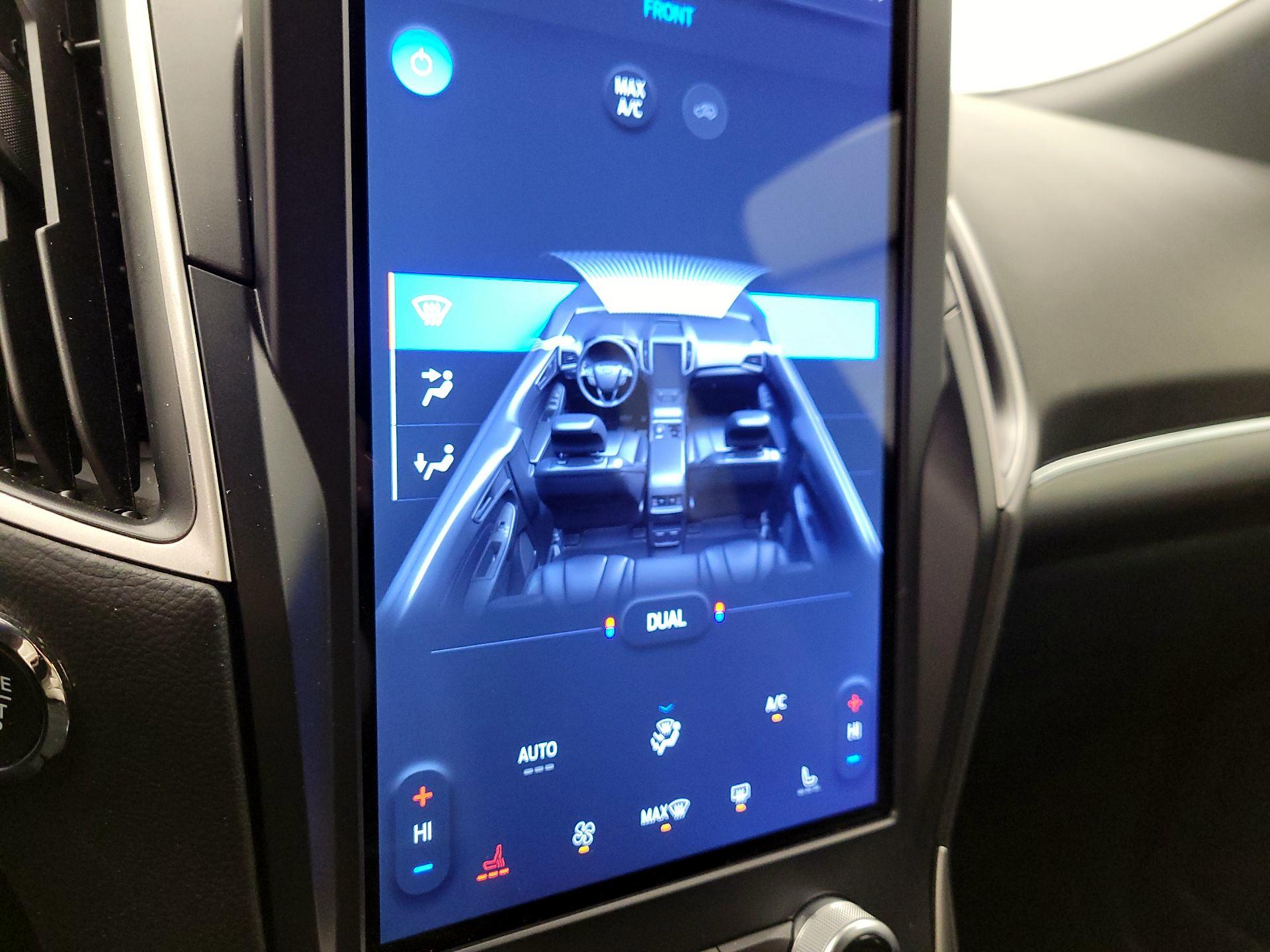 Thumbnail: 2023 Ford Edge - 17