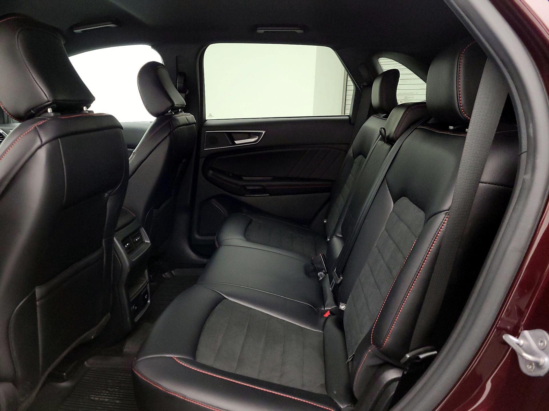 Thumbnail: 2023 Ford Edge - 20