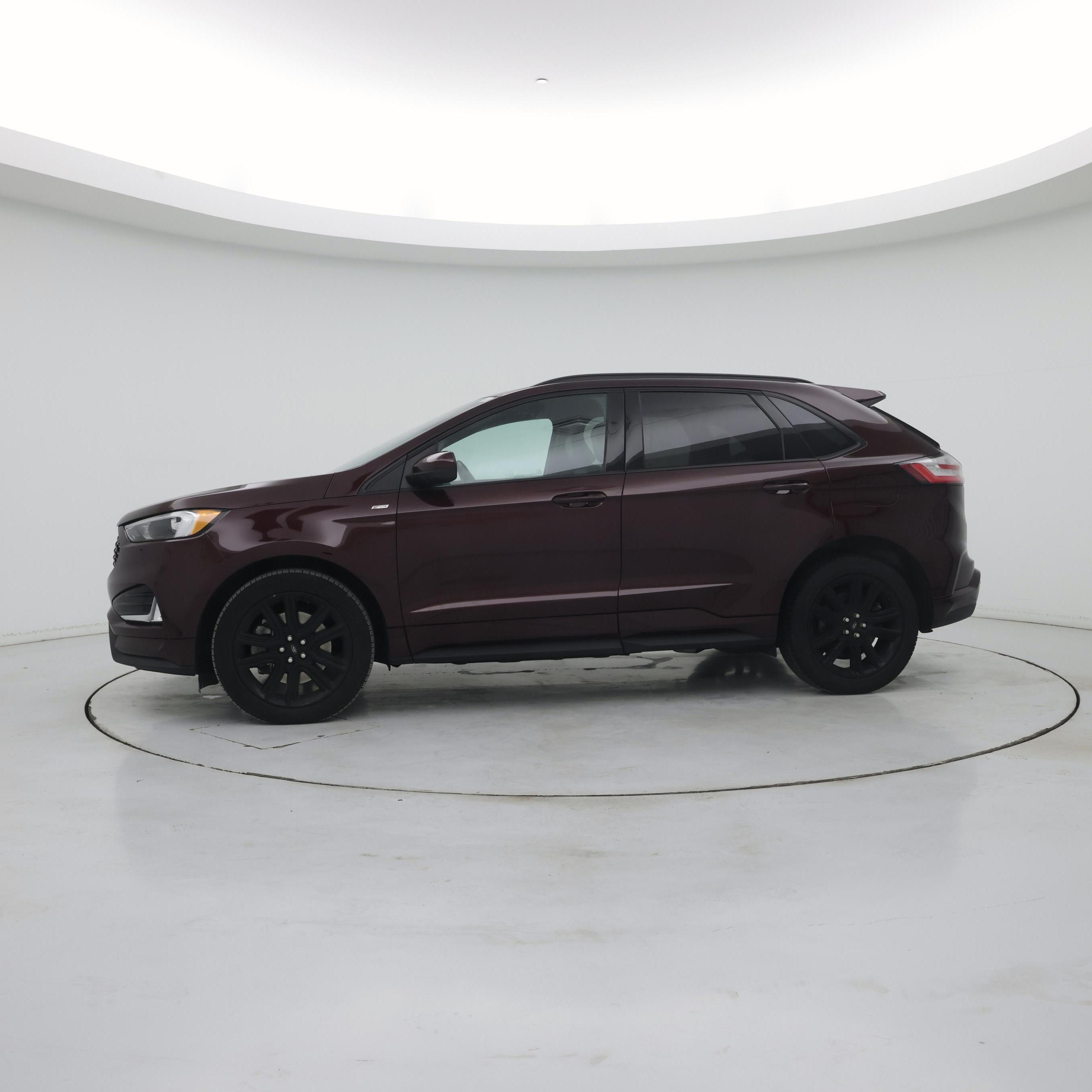 Thumbnail: 2023 Ford Edge - 3