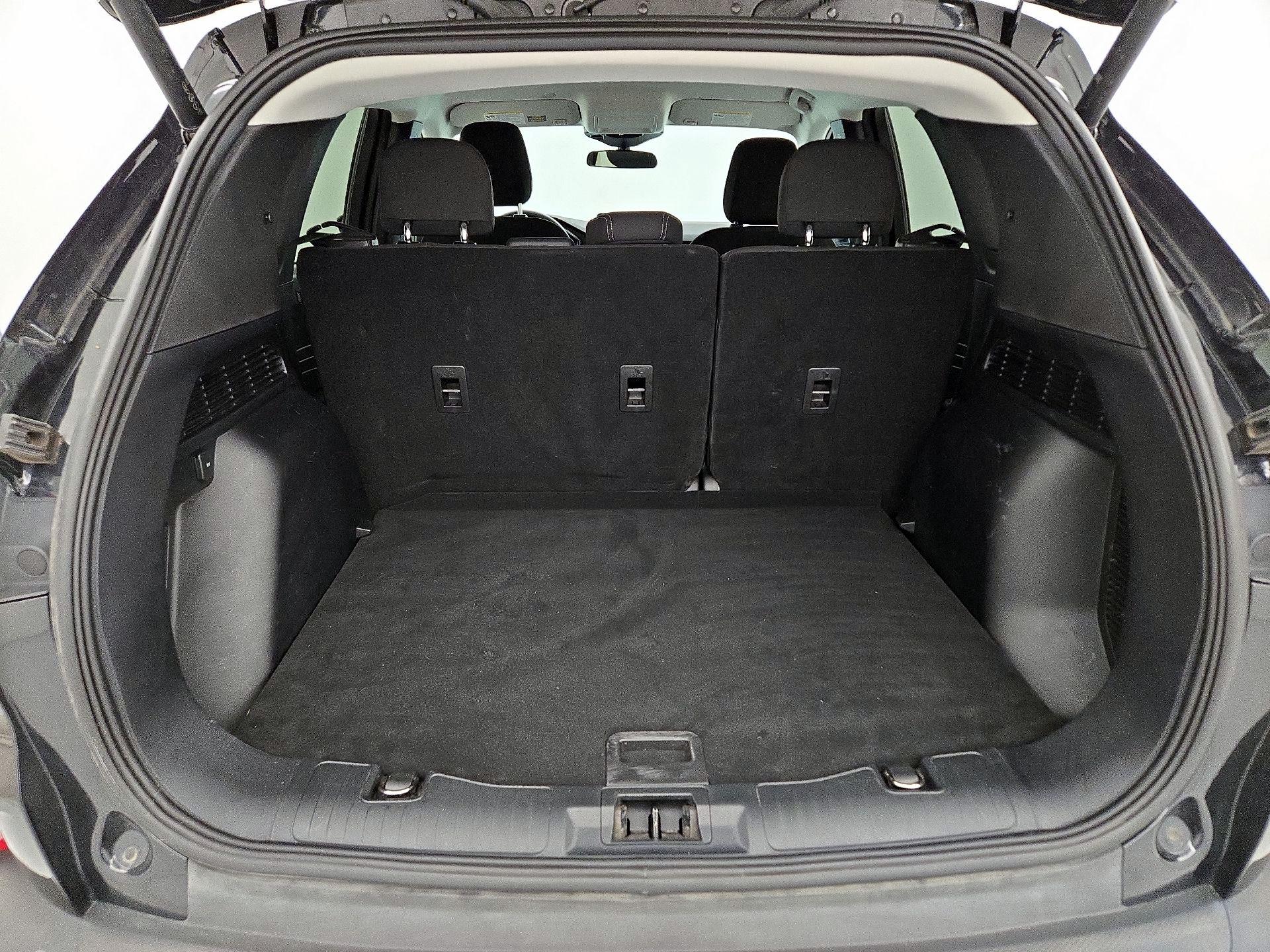 Thumbnail: 2023 Ford Escape - 20