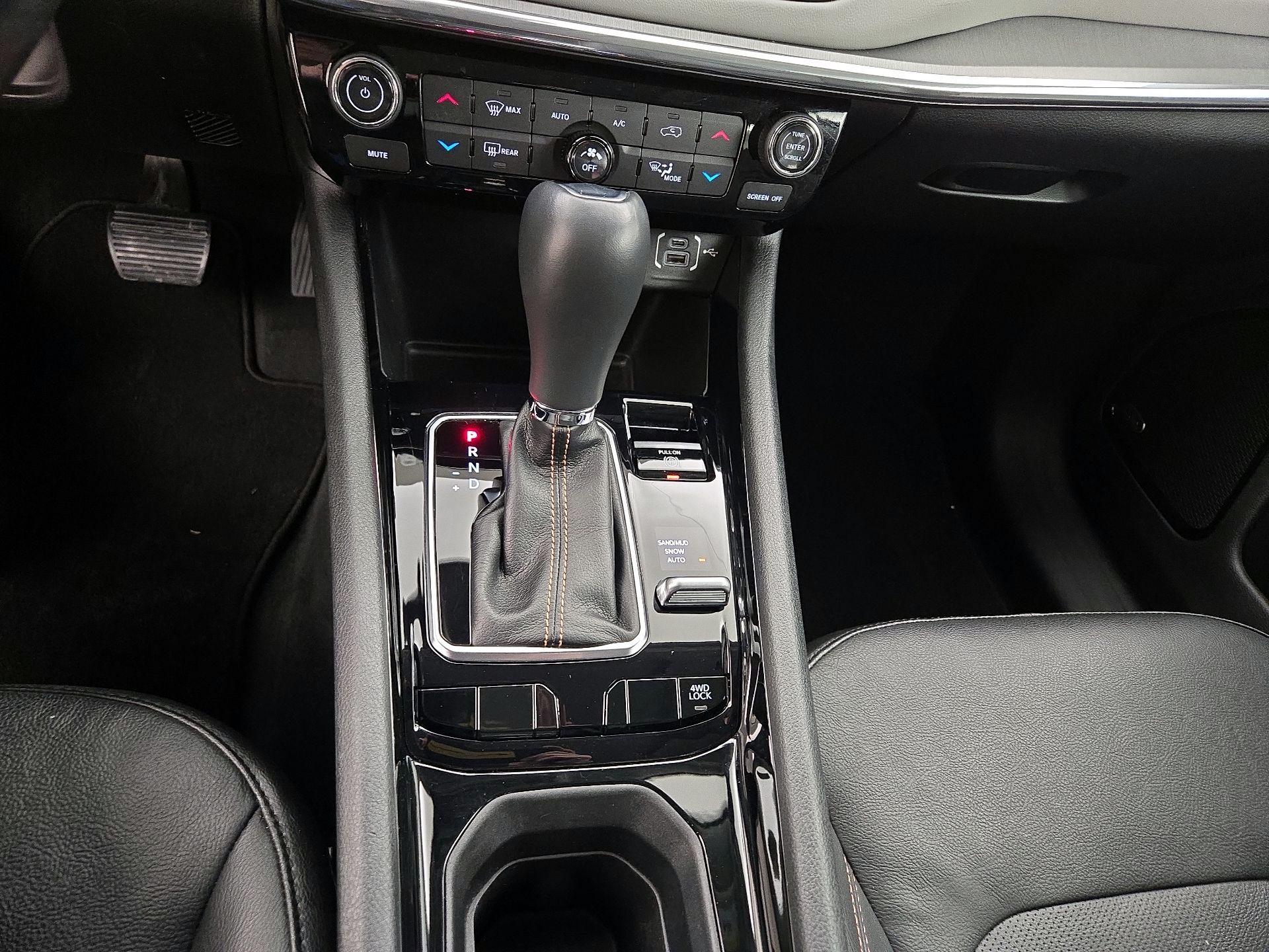 Thumbnail: 2022 Jeep Compass - 17