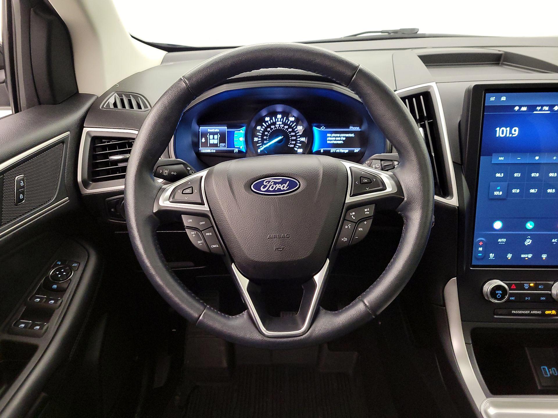 Thumbnail: 2023 Ford Edge - 10