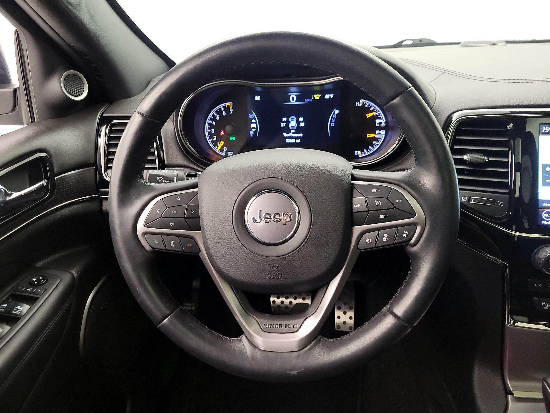 Thumbnail: 2021 Jeep Grand Cherokee - 10