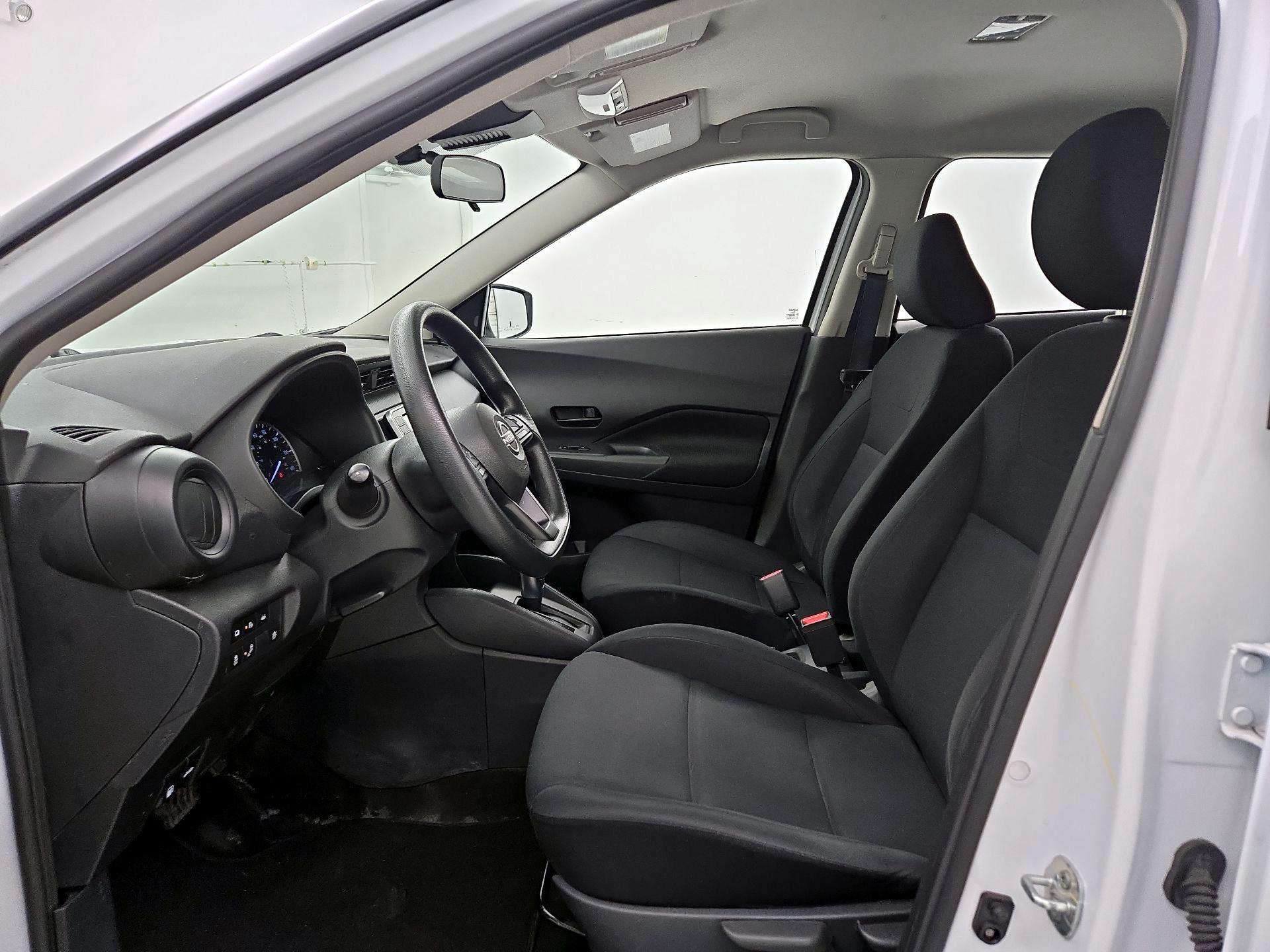 Thumbnail: 2023 Nissan Kicks - 9