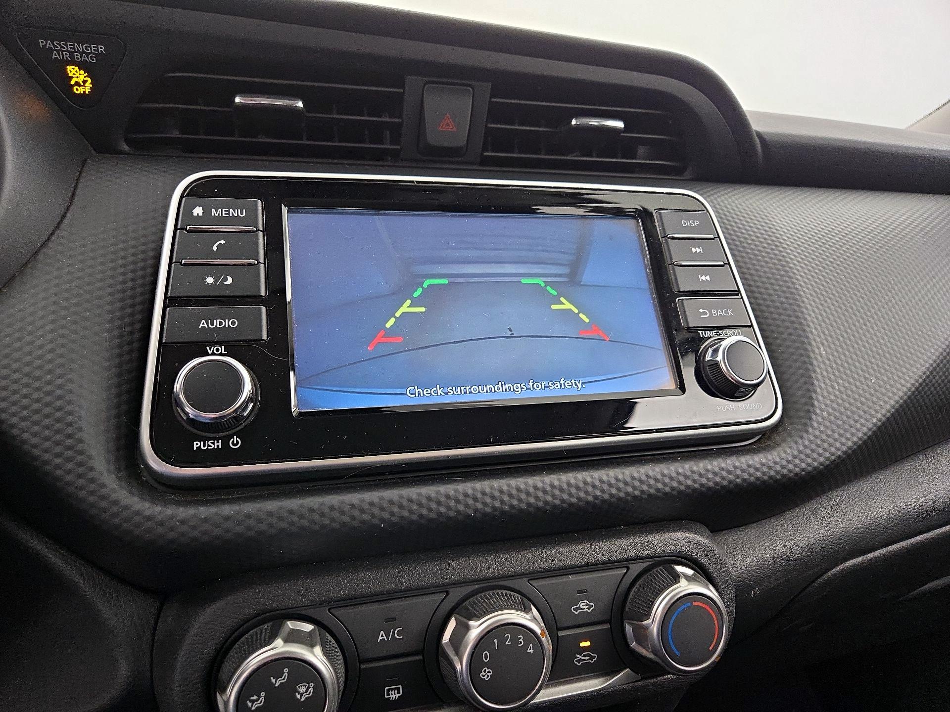 Thumbnail: 2023 Nissan Kicks - 12