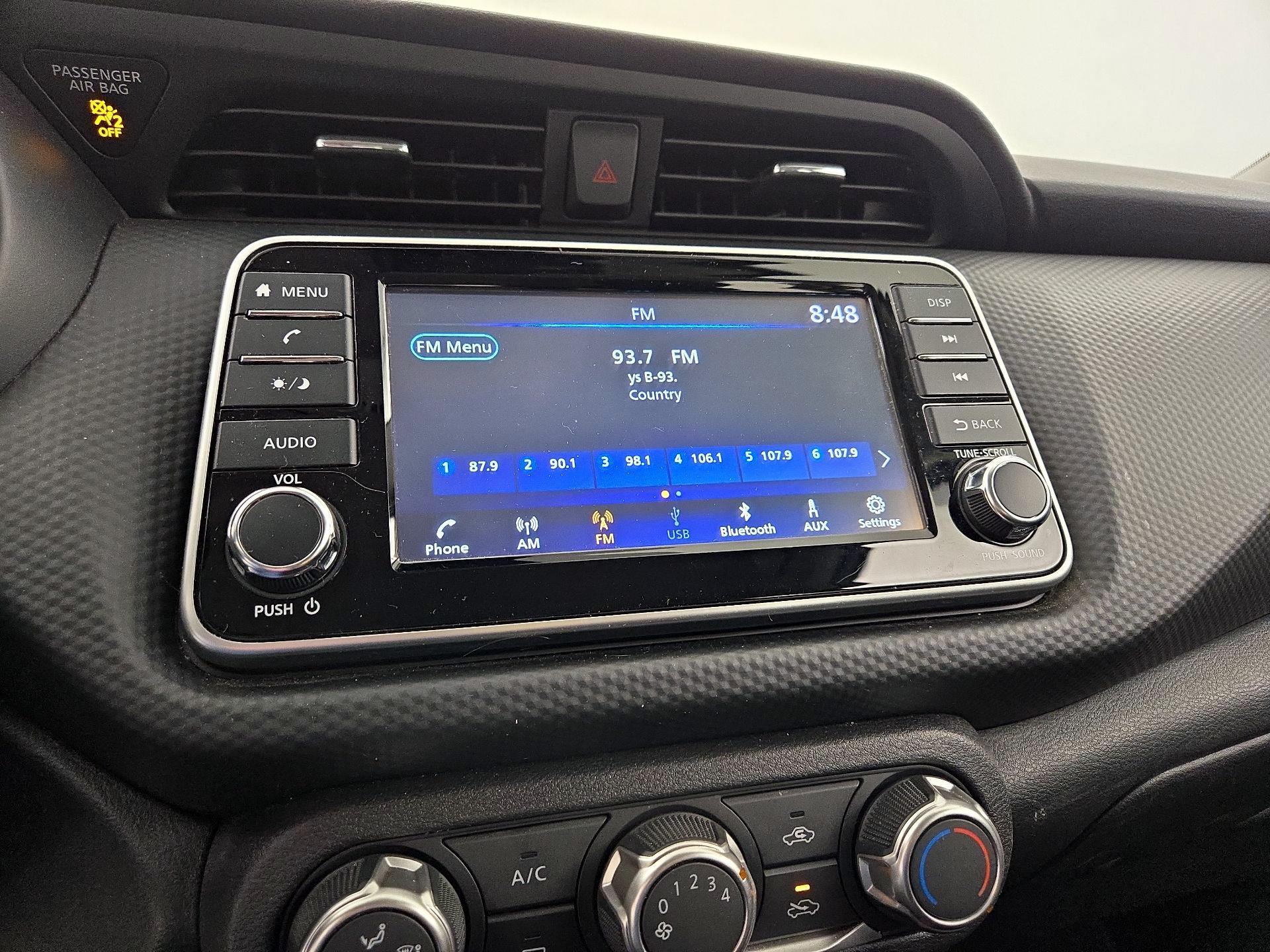 Thumbnail: 2023 Nissan Kicks - 13