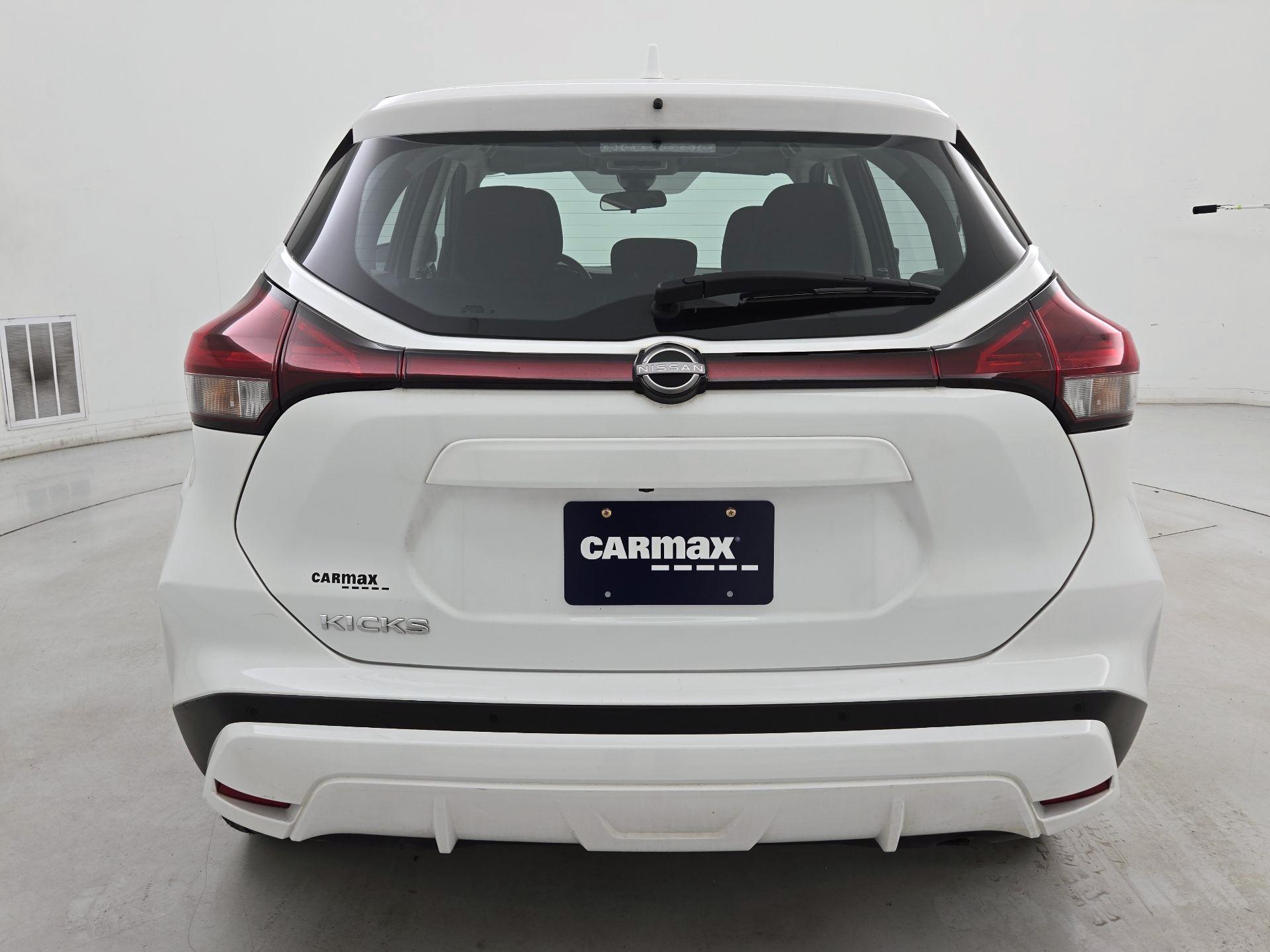 Thumbnail: 2023 Nissan Kicks - 6