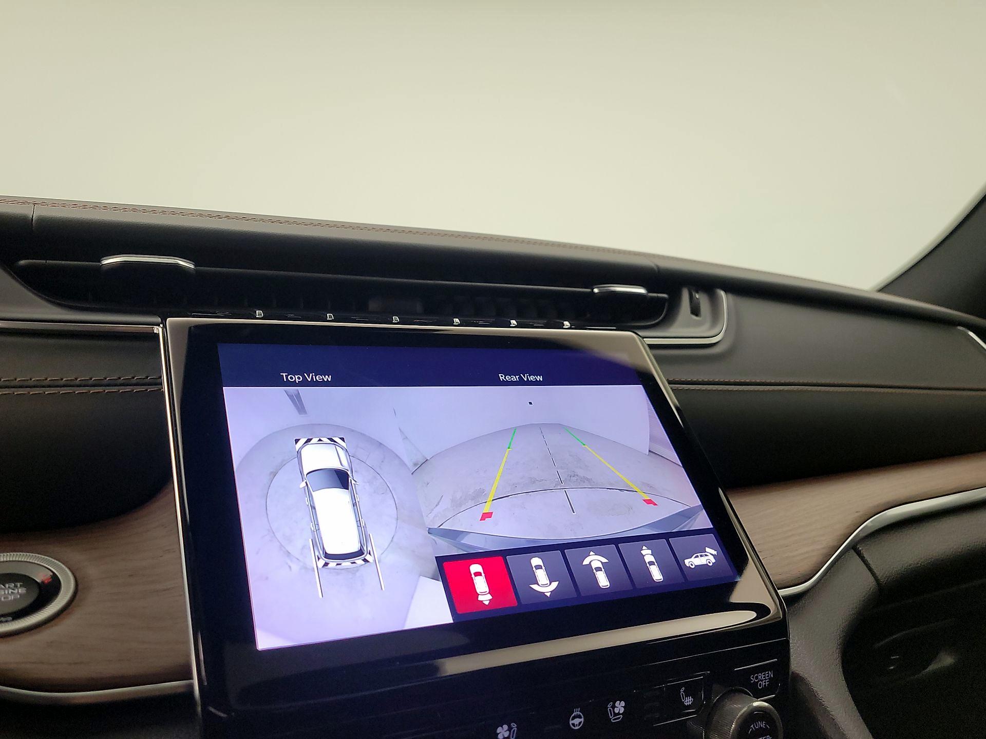 Thumbnail: 2022 Jeep Grand Cherokee - 15