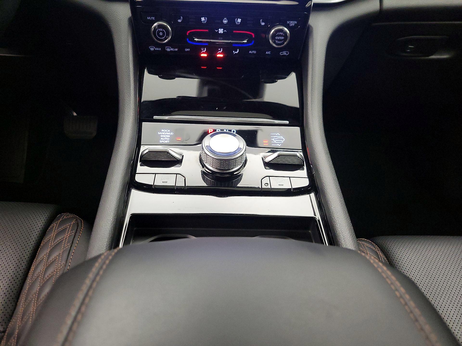 Thumbnail: 2022 Jeep Grand Cherokee - 18