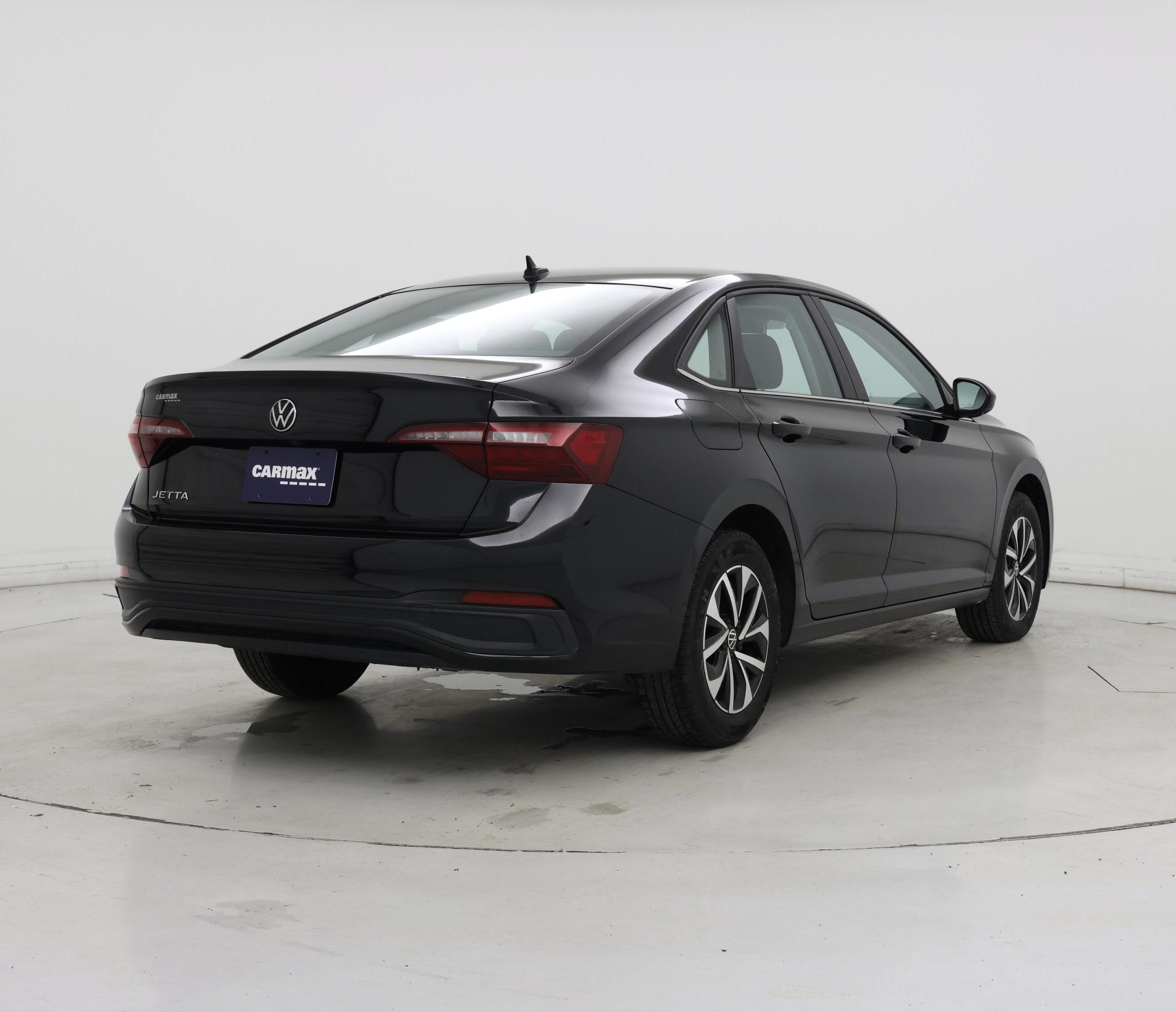 Thumbnail: 2024 Volkswagen Jetta - 8