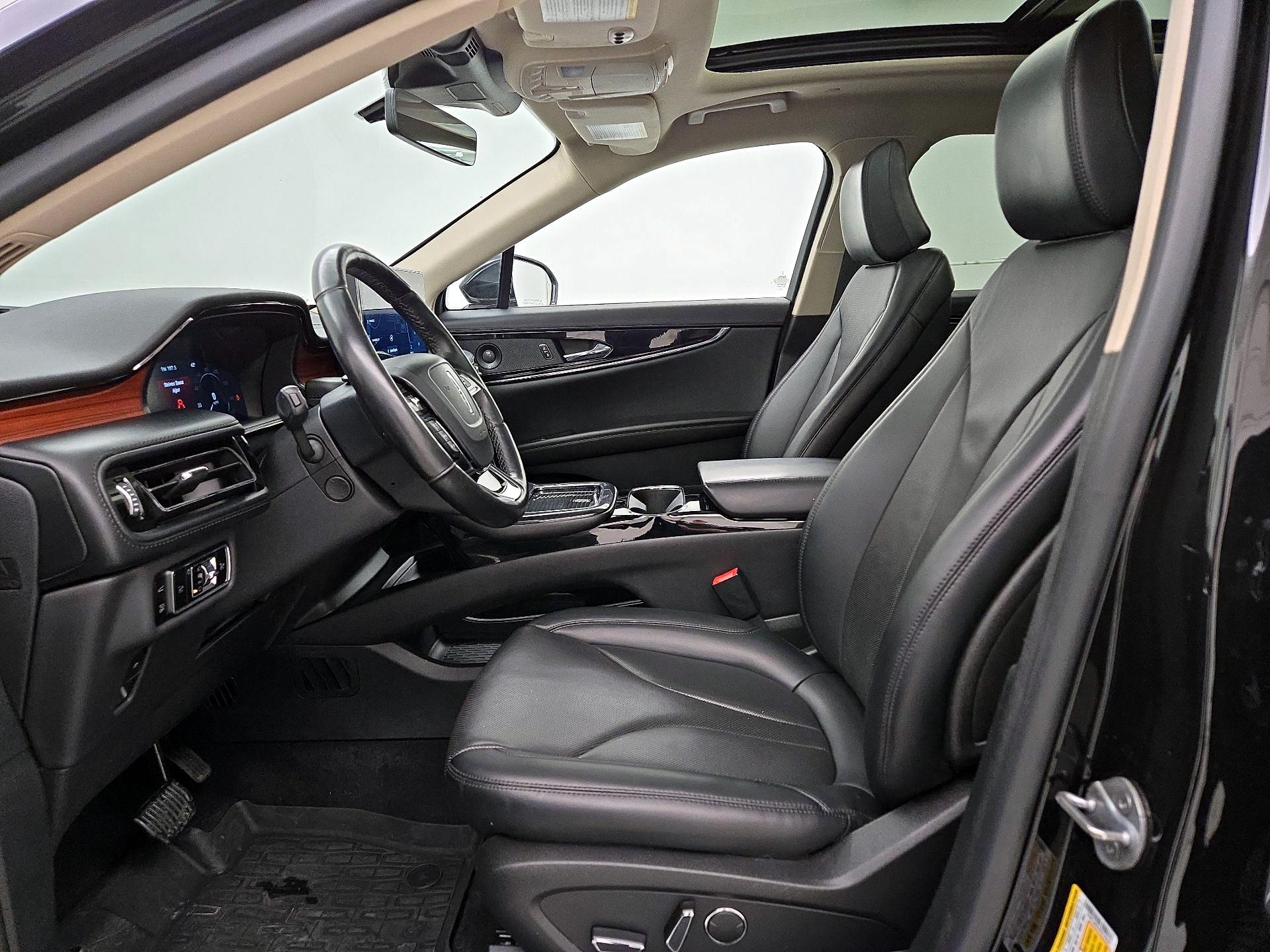 Thumbnail: 2023 Lincoln Nautilus - 11