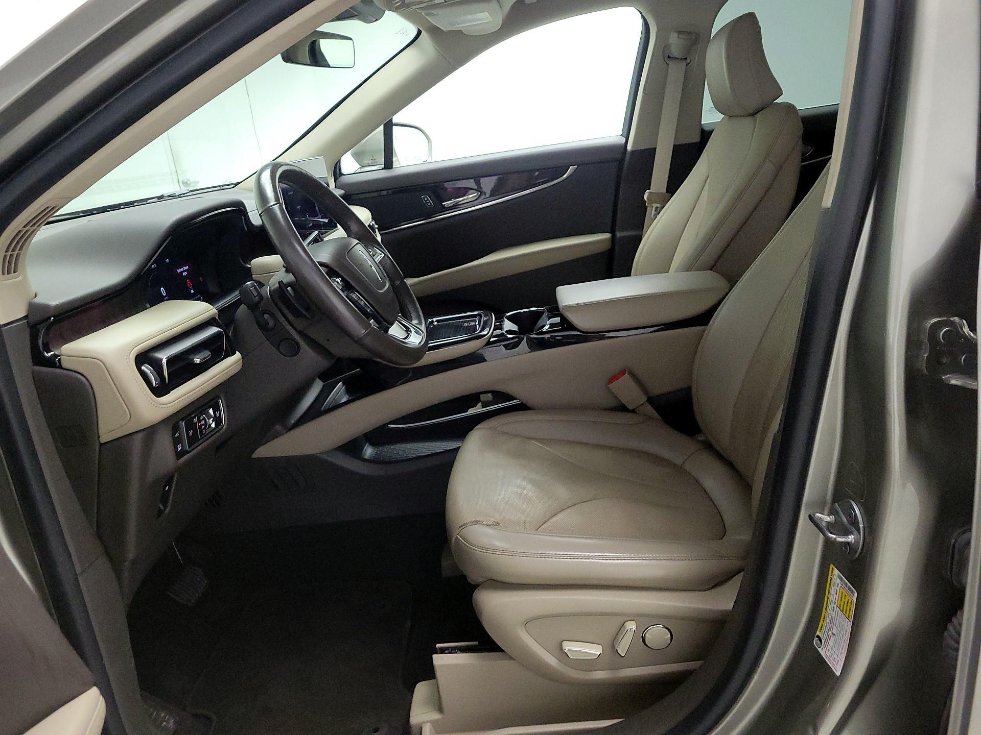 Thumbnail: 2023 Lincoln Nautilus - 11