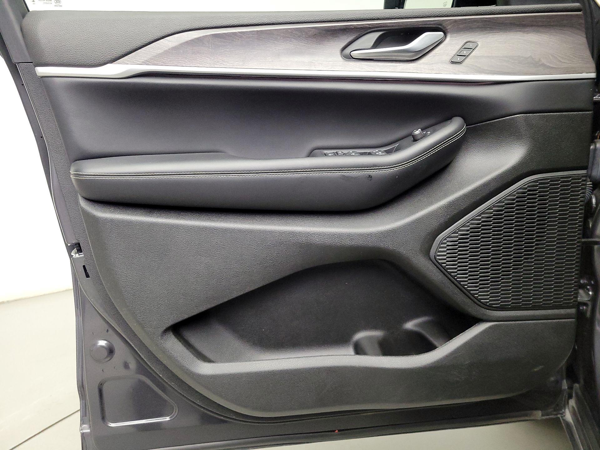 Thumbnail: 2023 Jeep Grand Cherokee - 12