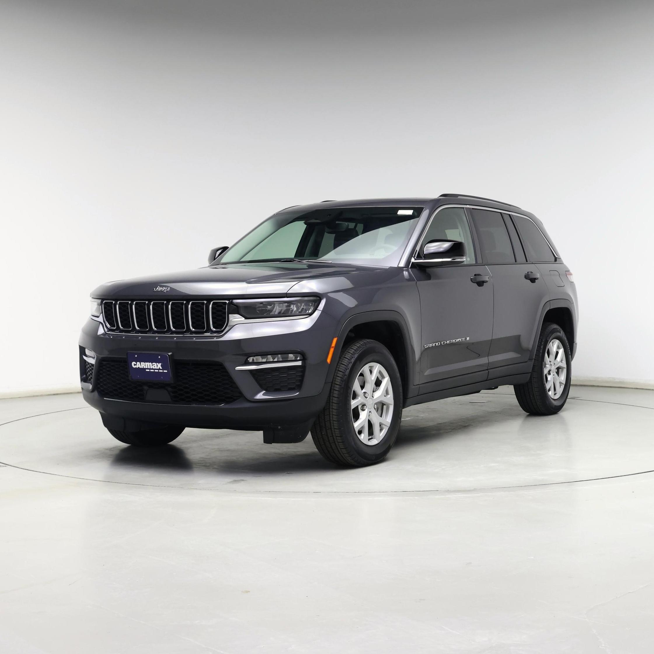 Thumbnail: 2023 Jeep Grand Cherokee - 4