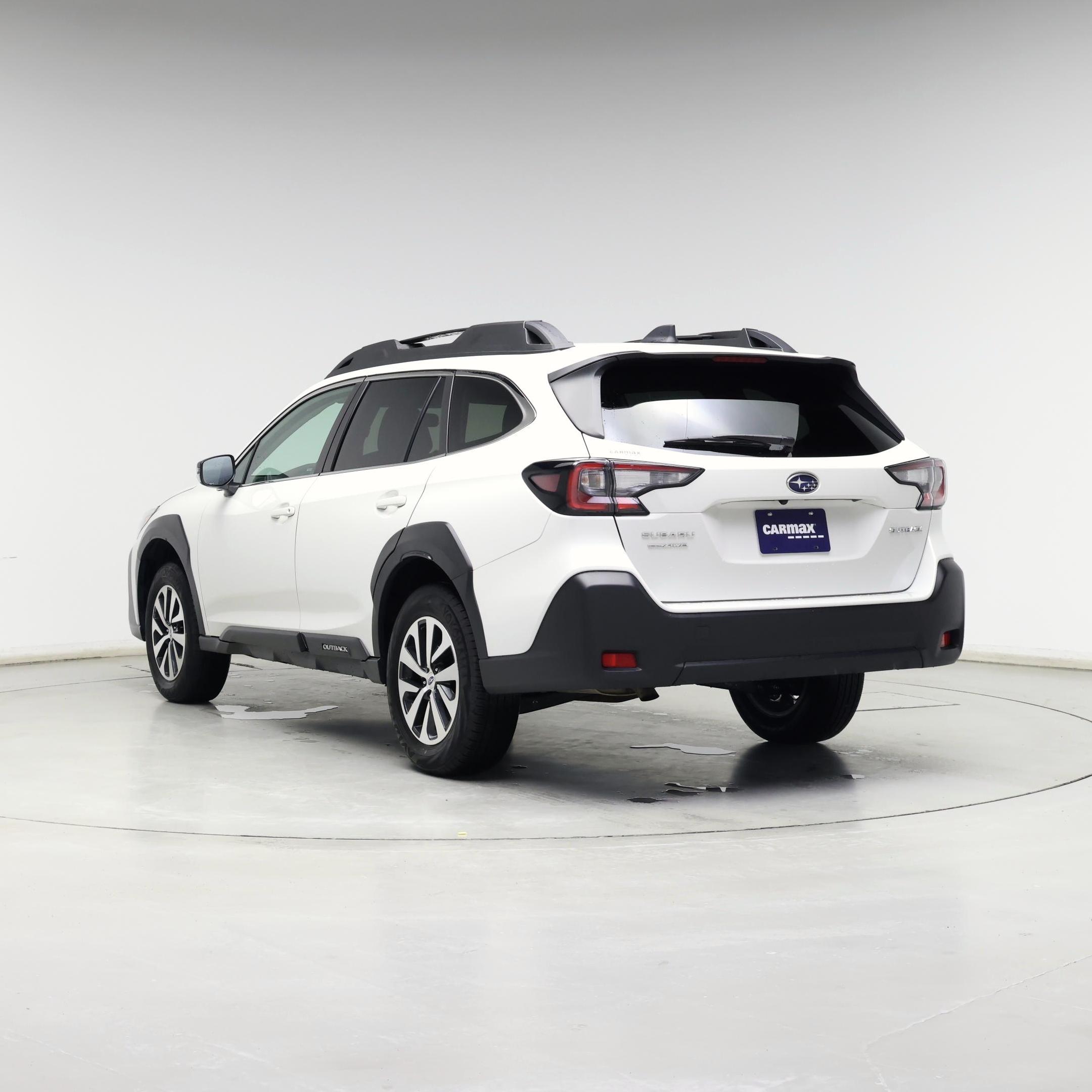 Thumbnail: 2023 Subaru Outback - 2