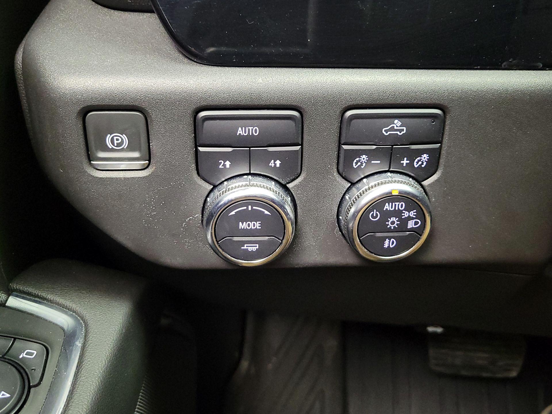 Thumbnail: 2024 GMC Sierra 1500 - 13