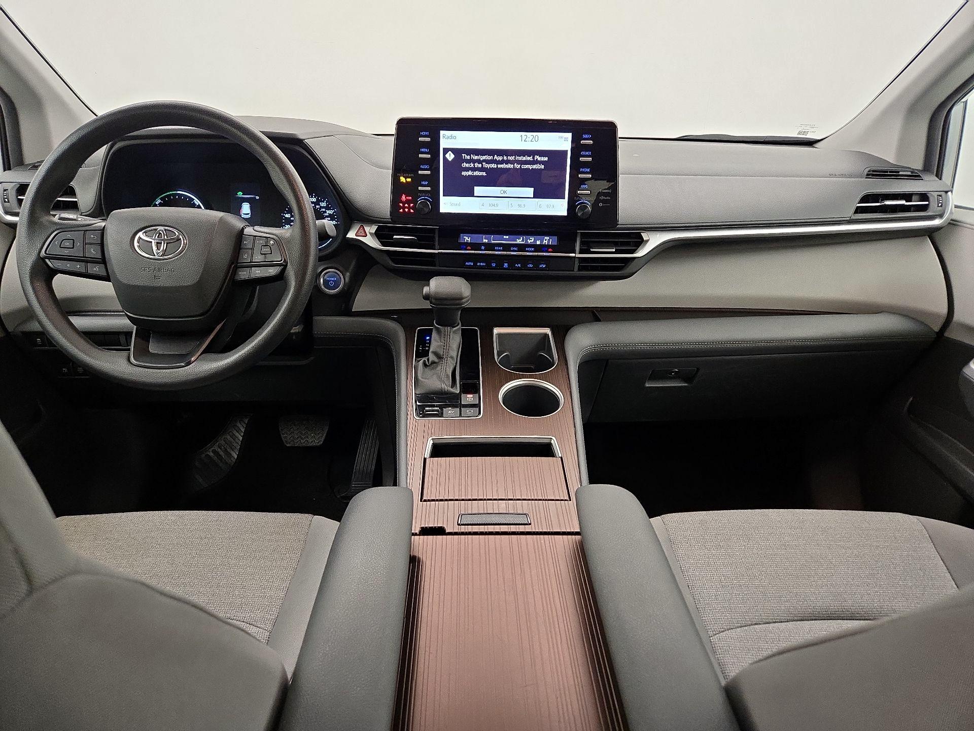 Thumbnail: 2024 Toyota Sienna - 9