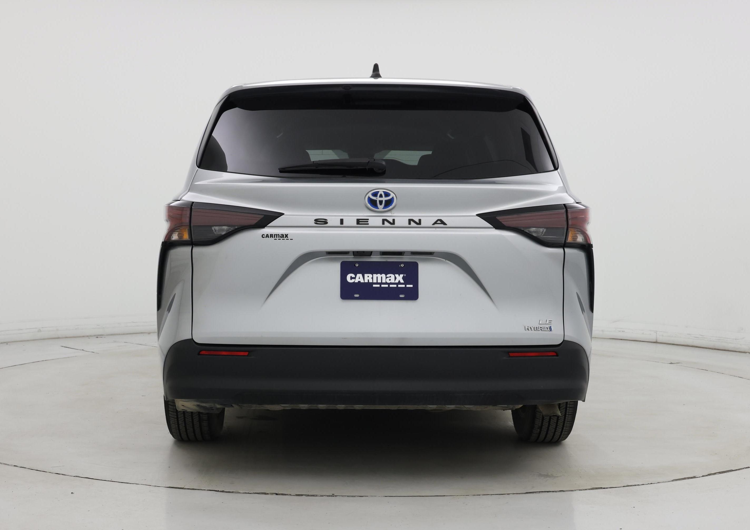 Thumbnail: 2024 Toyota Sienna - 6