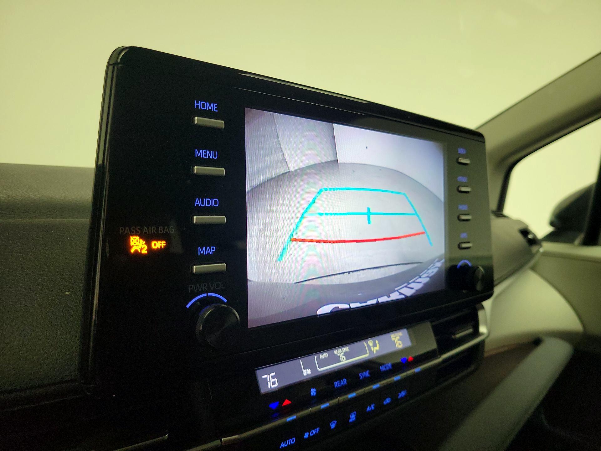 Thumbnail: 2024 Toyota Sienna - 14