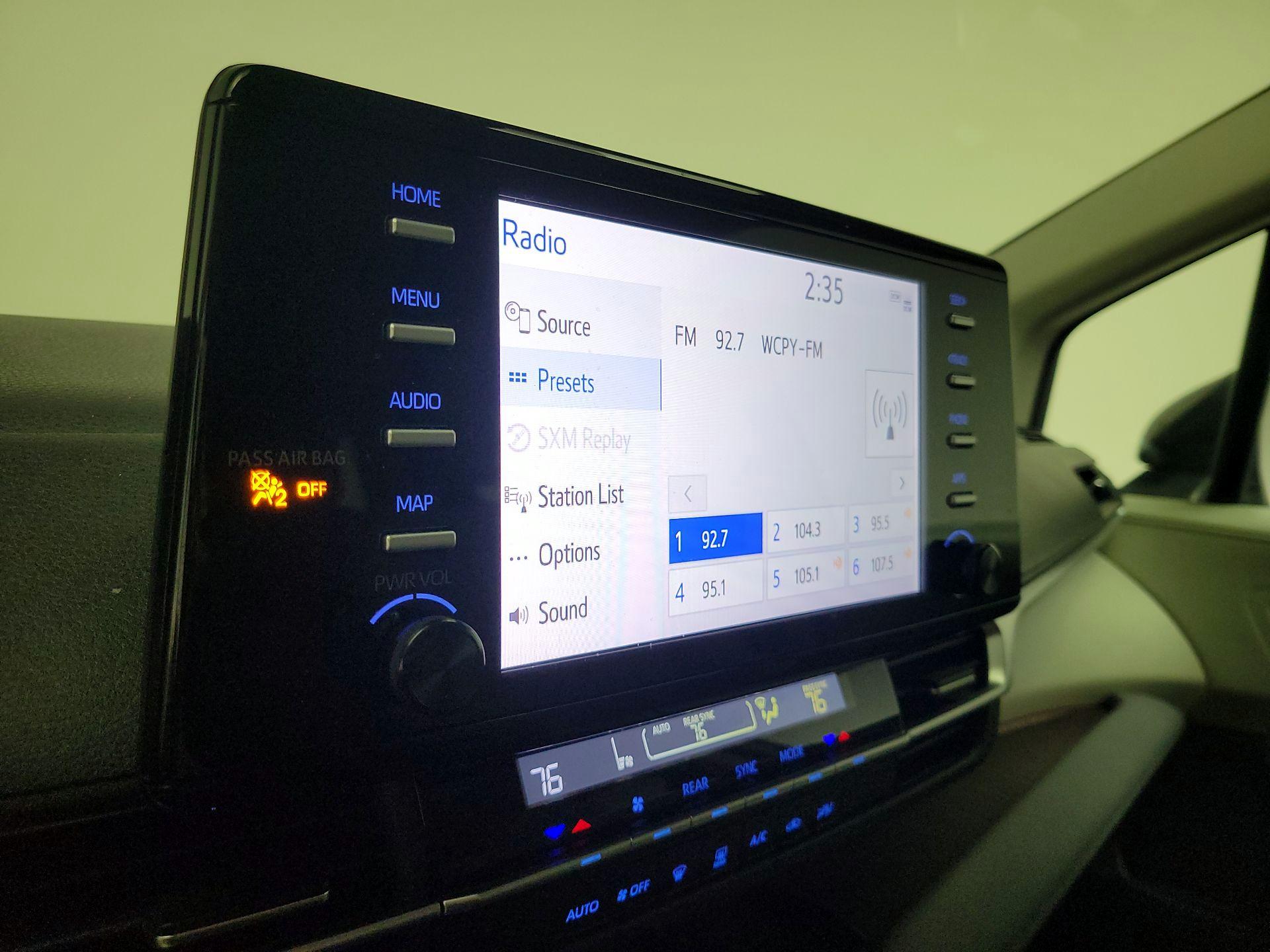 Thumbnail: 2024 Toyota Sienna - 15