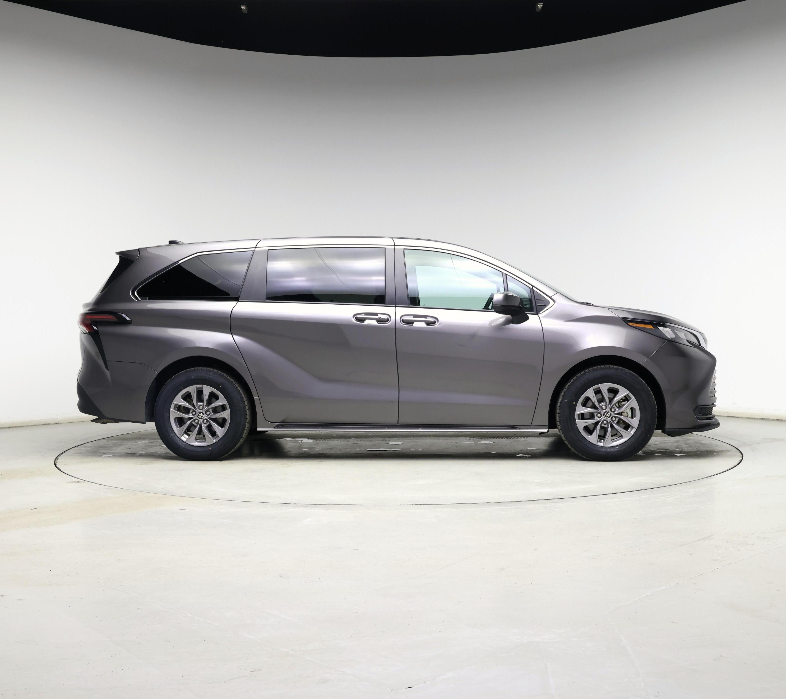 Thumbnail: 2024 Toyota Sienna - 7