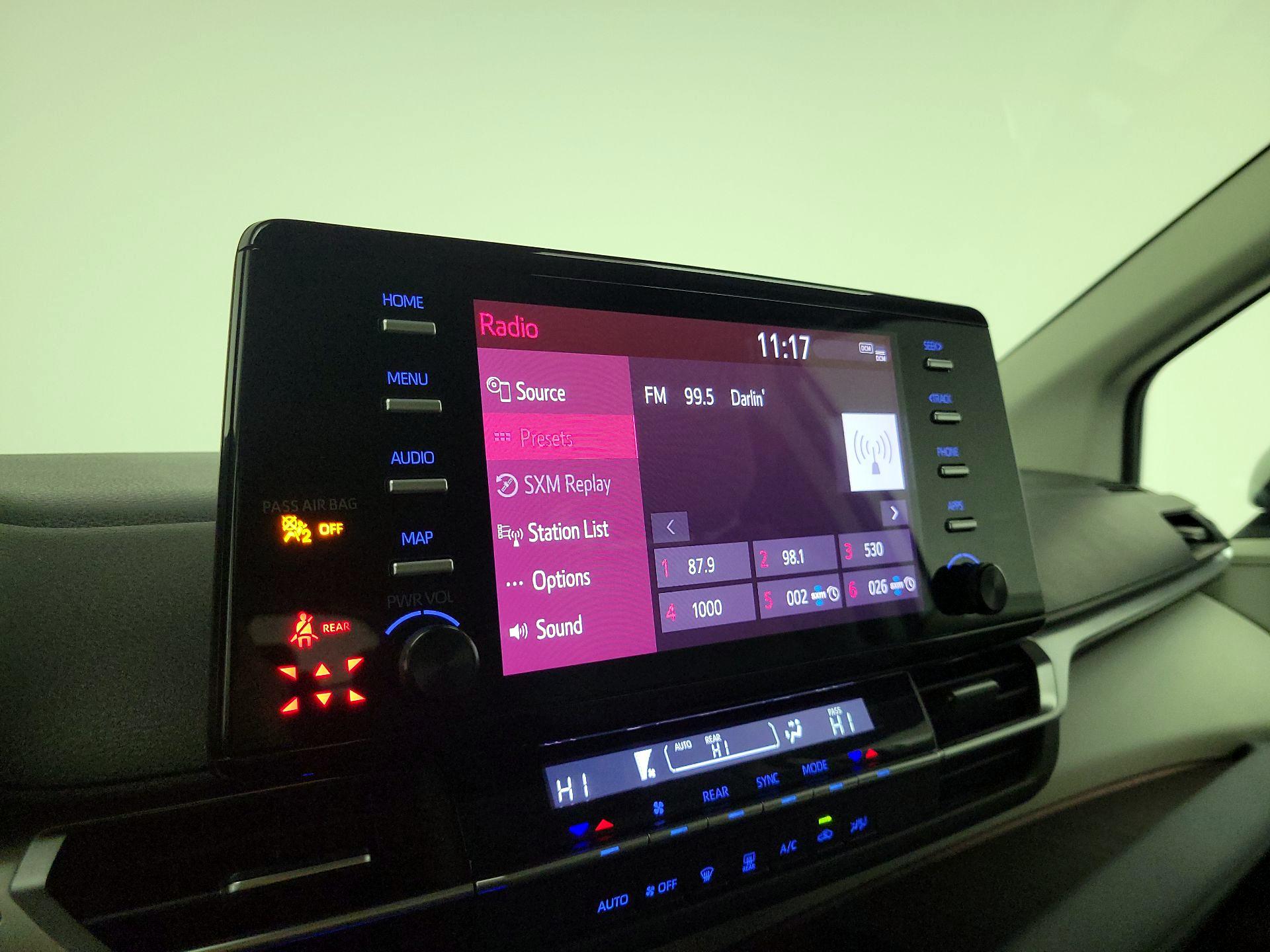 Thumbnail: 2024 Toyota Sienna - 15