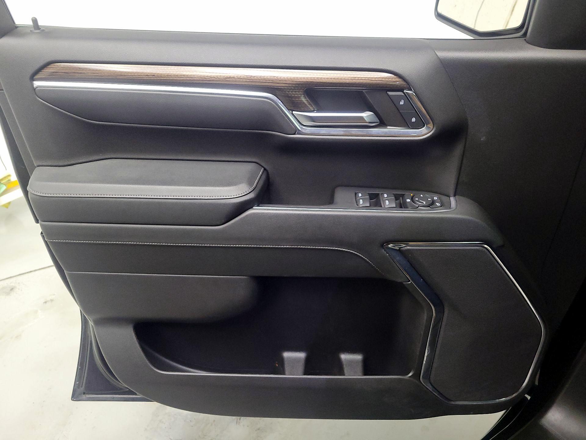 Thumbnail: 2024 Chevrolet Silverado 1500 - 12