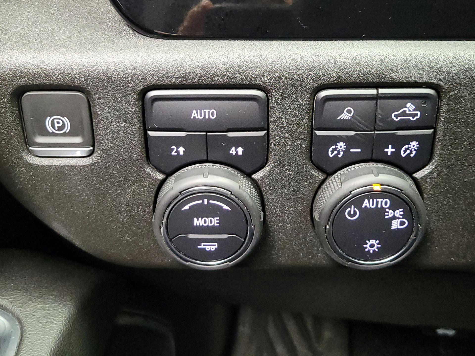 Thumbnail: 2023 Chevrolet Silverado 1500 - 13