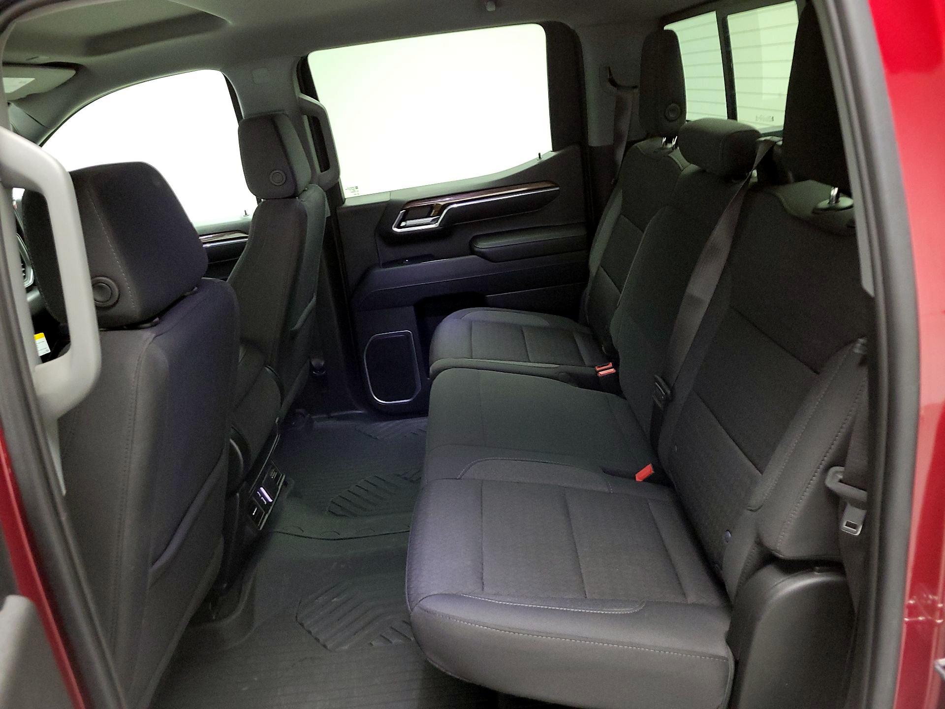 Thumbnail: 2023 Chevrolet Silverado 1500 - 19