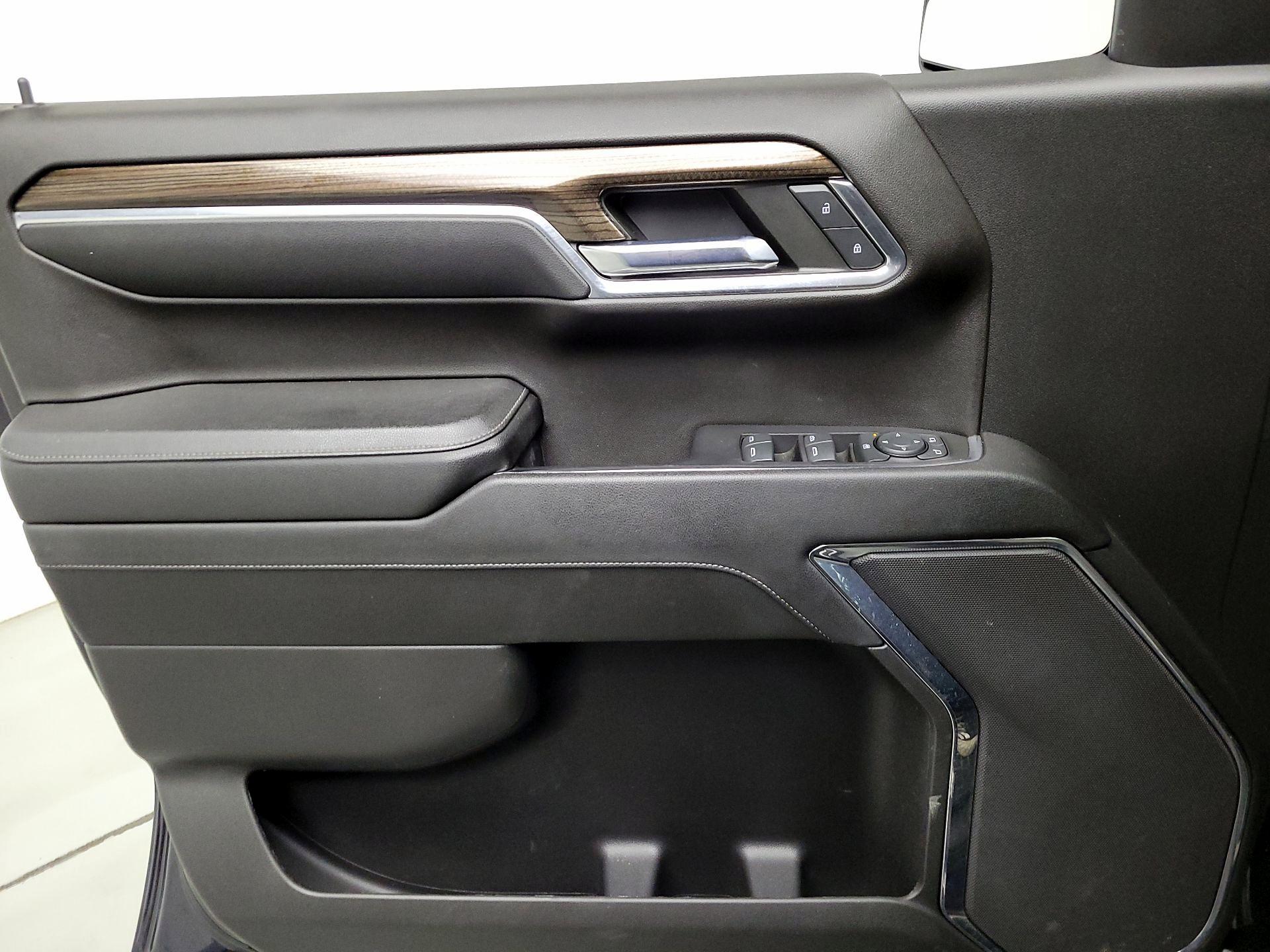 Thumbnail: 2023 Chevrolet Silverado 1500 - 12