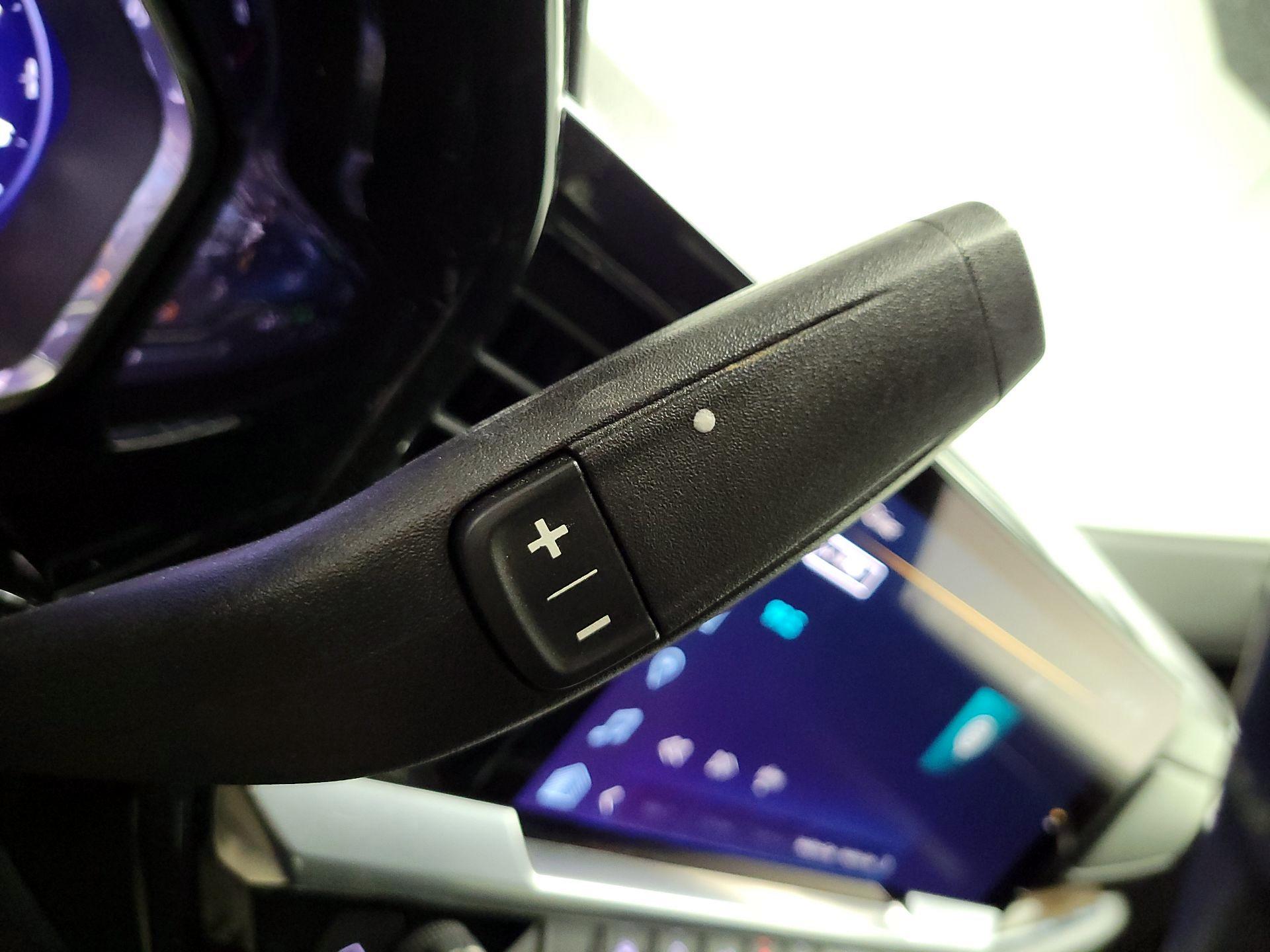 Thumbnail: 2023 Chevrolet Silverado 1500 - 17