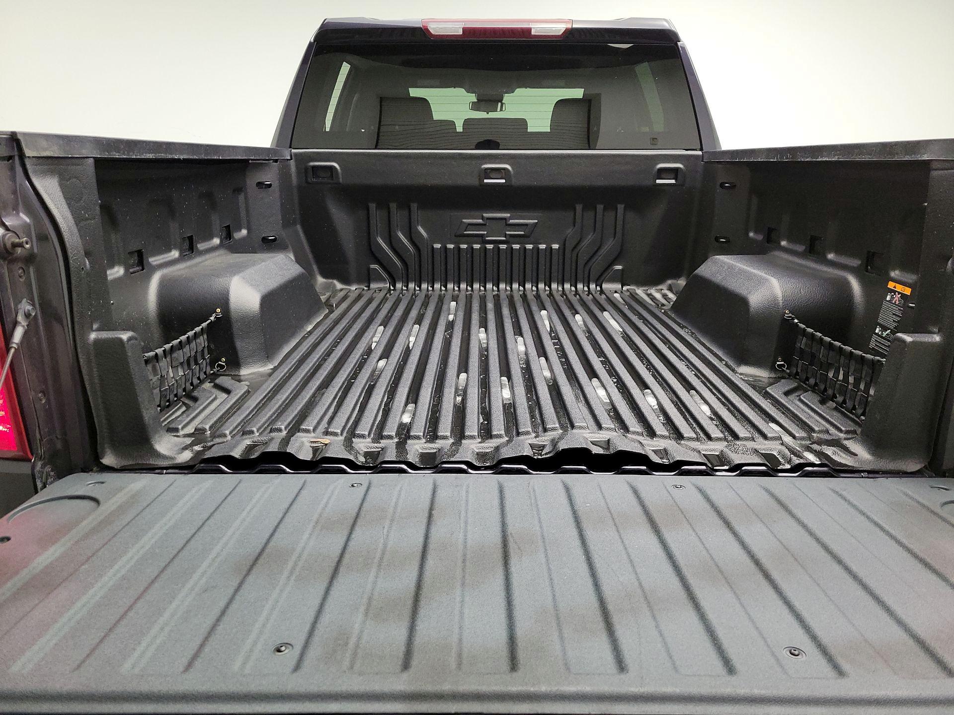 Thumbnail: 2023 Chevrolet Silverado 1500 - 20