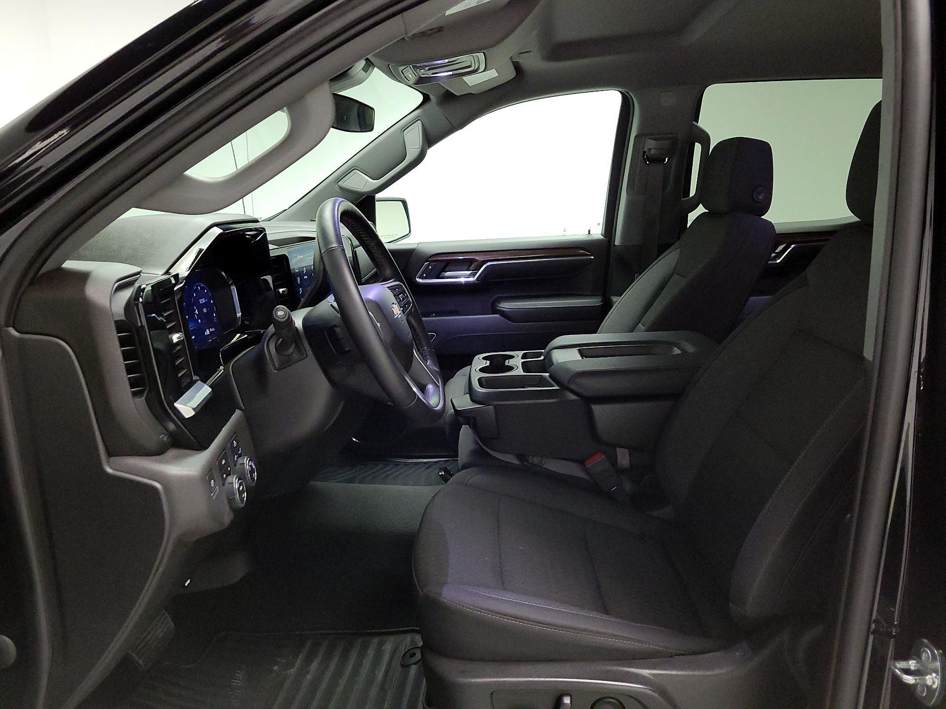 Thumbnail: 2023 Chevrolet Silverado 1500 - 11