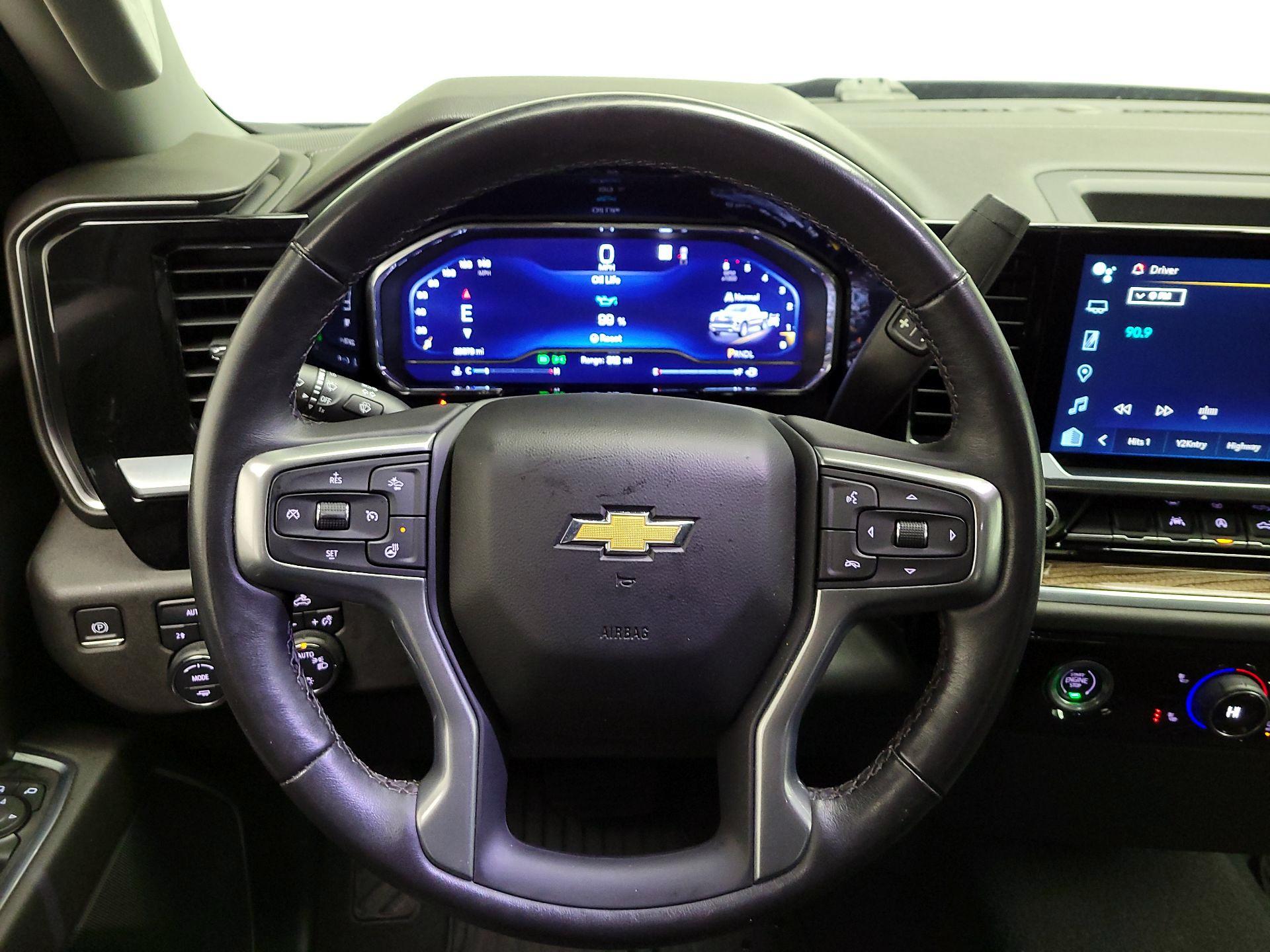 Thumbnail: 2022 Chevrolet Silverado 1500 - 10