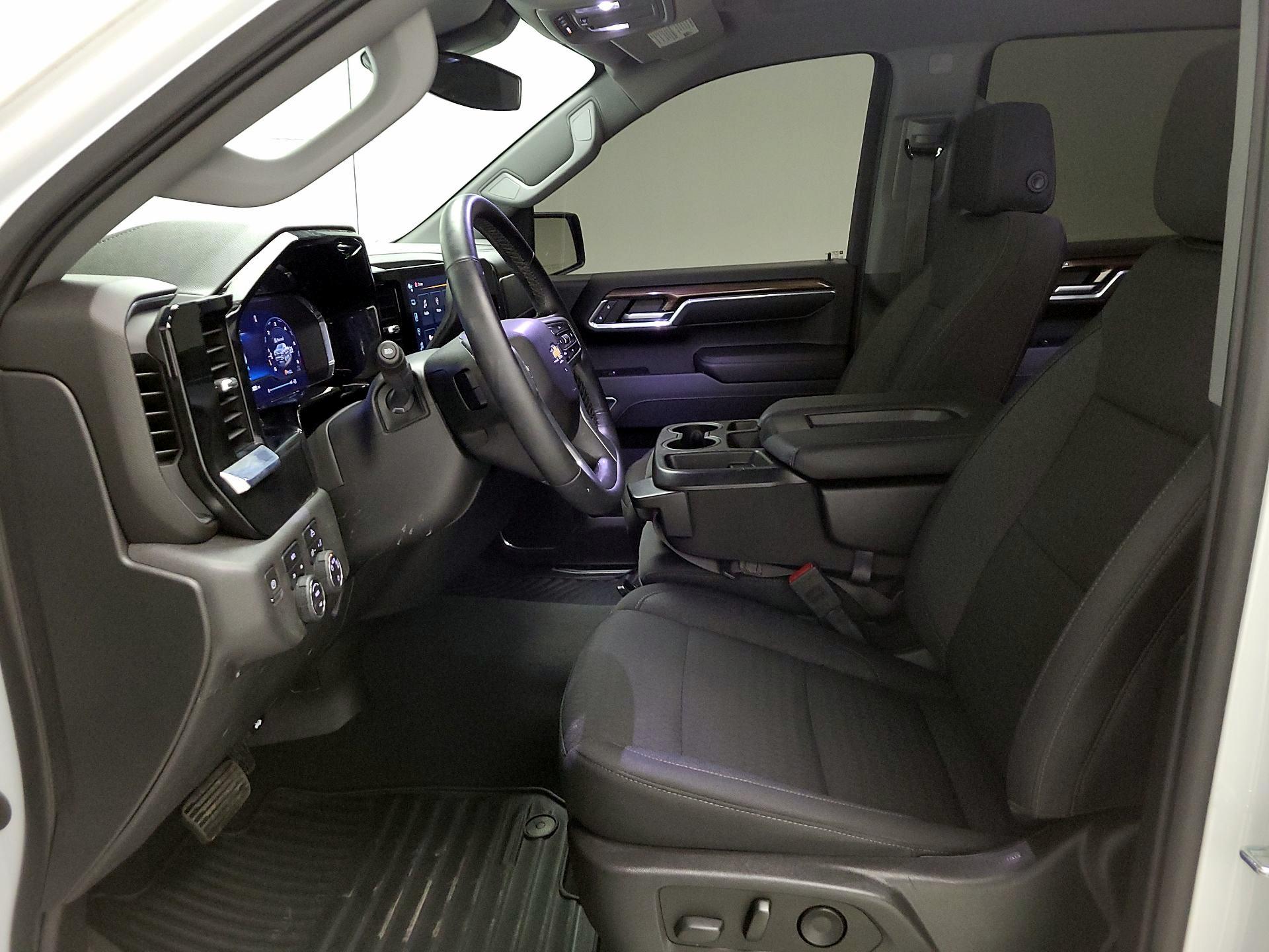 Thumbnail: 2023 Chevrolet Silverado 1500 - 11